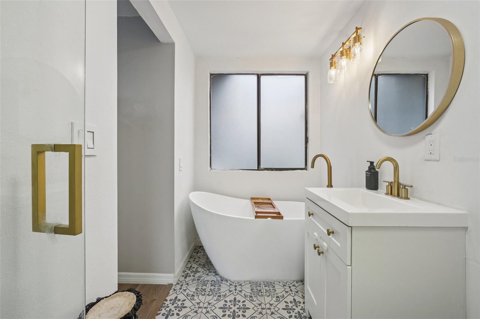 Image 45 of 80 For 12824 Settlers Drive