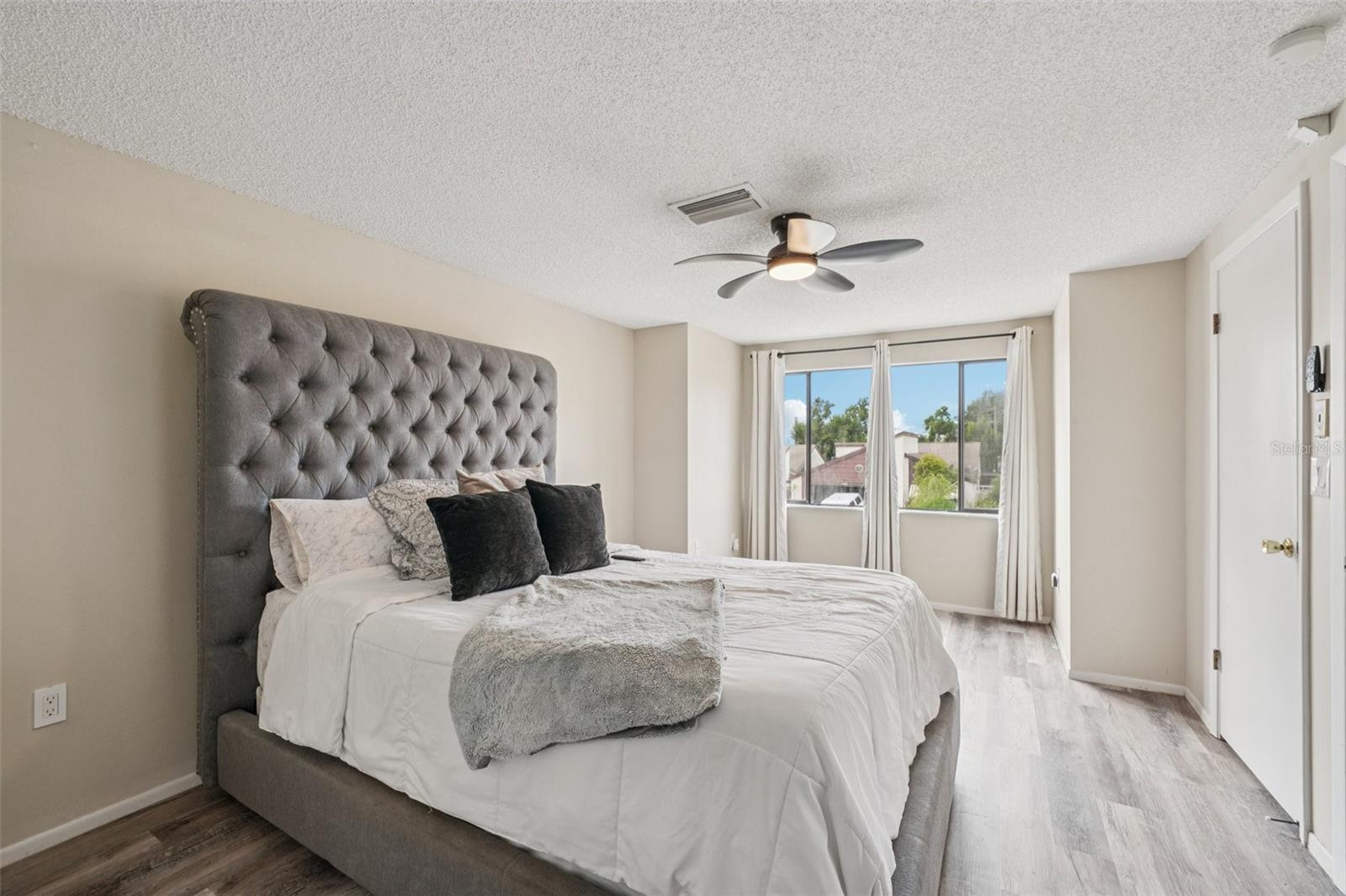 Image 53 of 80 For 12824 Settlers Drive