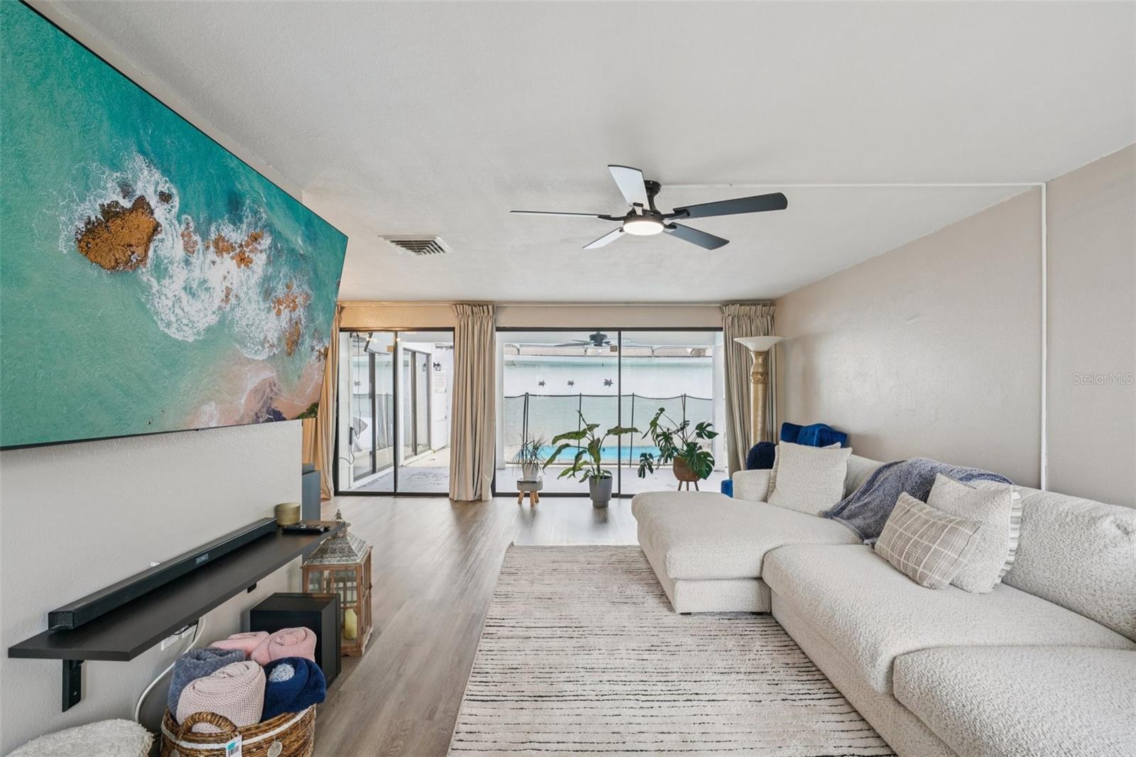 Image 7 of 80 For 12824 Settlers Drive