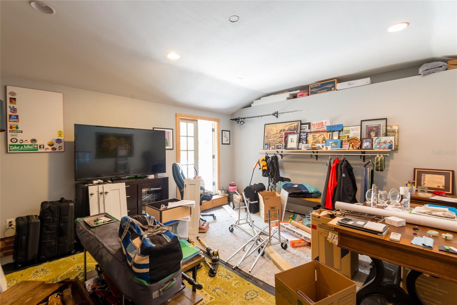 Image 22 of 25 For 705 Alfred Street