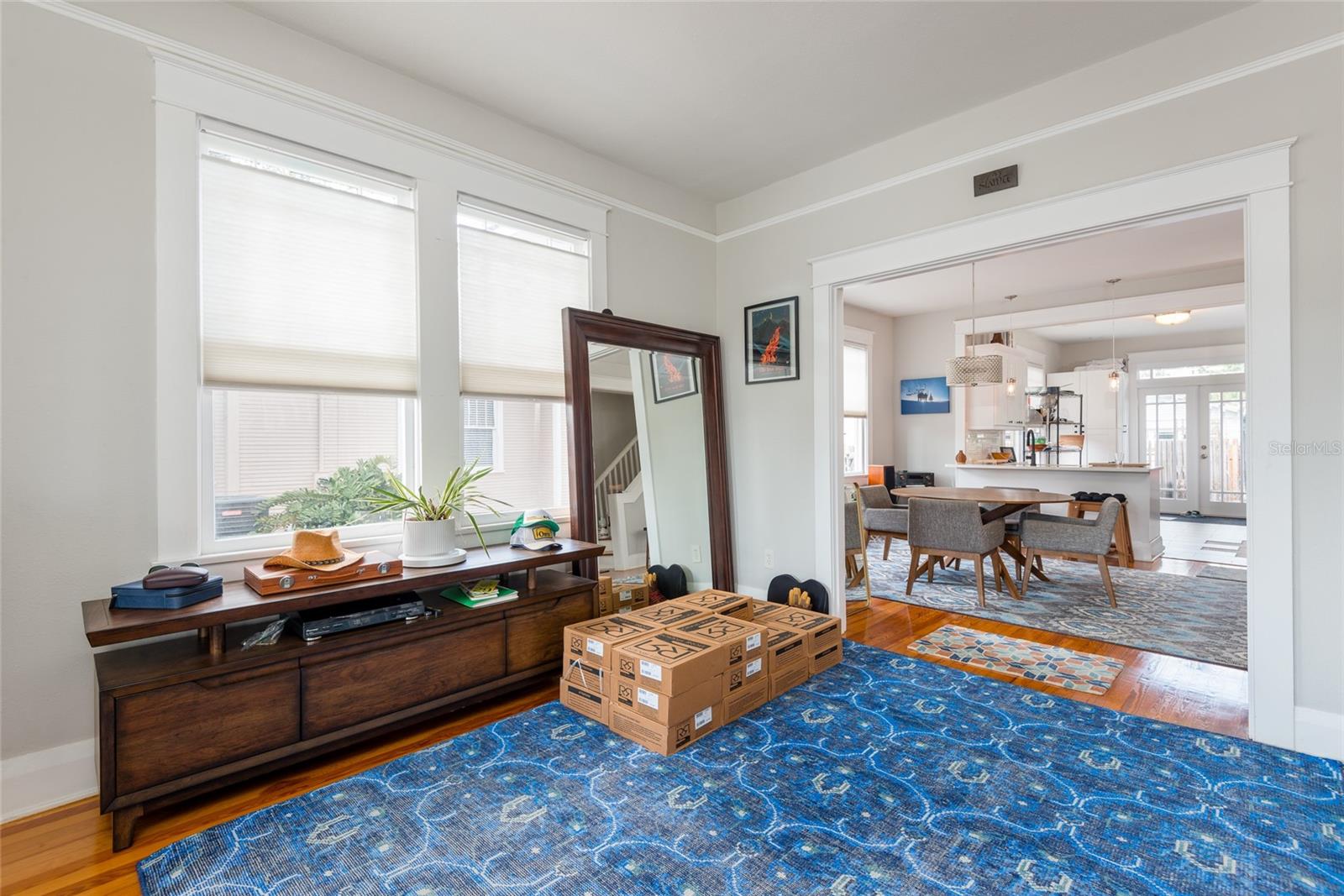 Image 5 of 25 For 705 Alfred Street