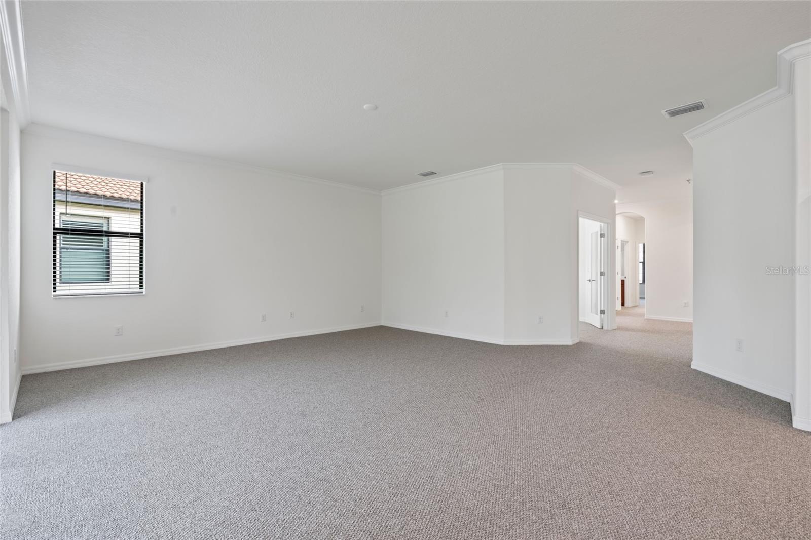 Image 14 of 81 For 5115 Tobermory Way