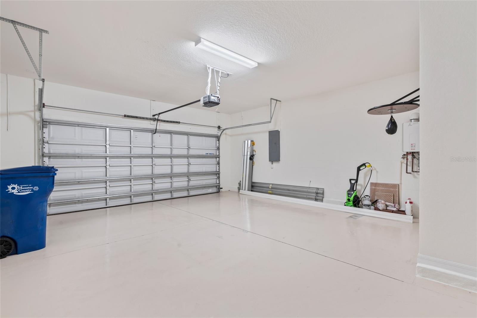 Image 42 of 81 For 5115 Tobermory Way