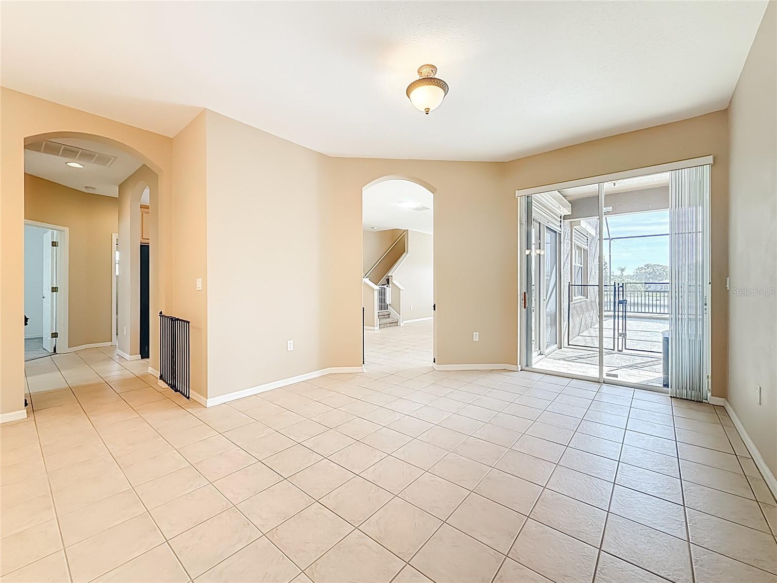 Image 18 of 98 For 4961 Breeze Circle