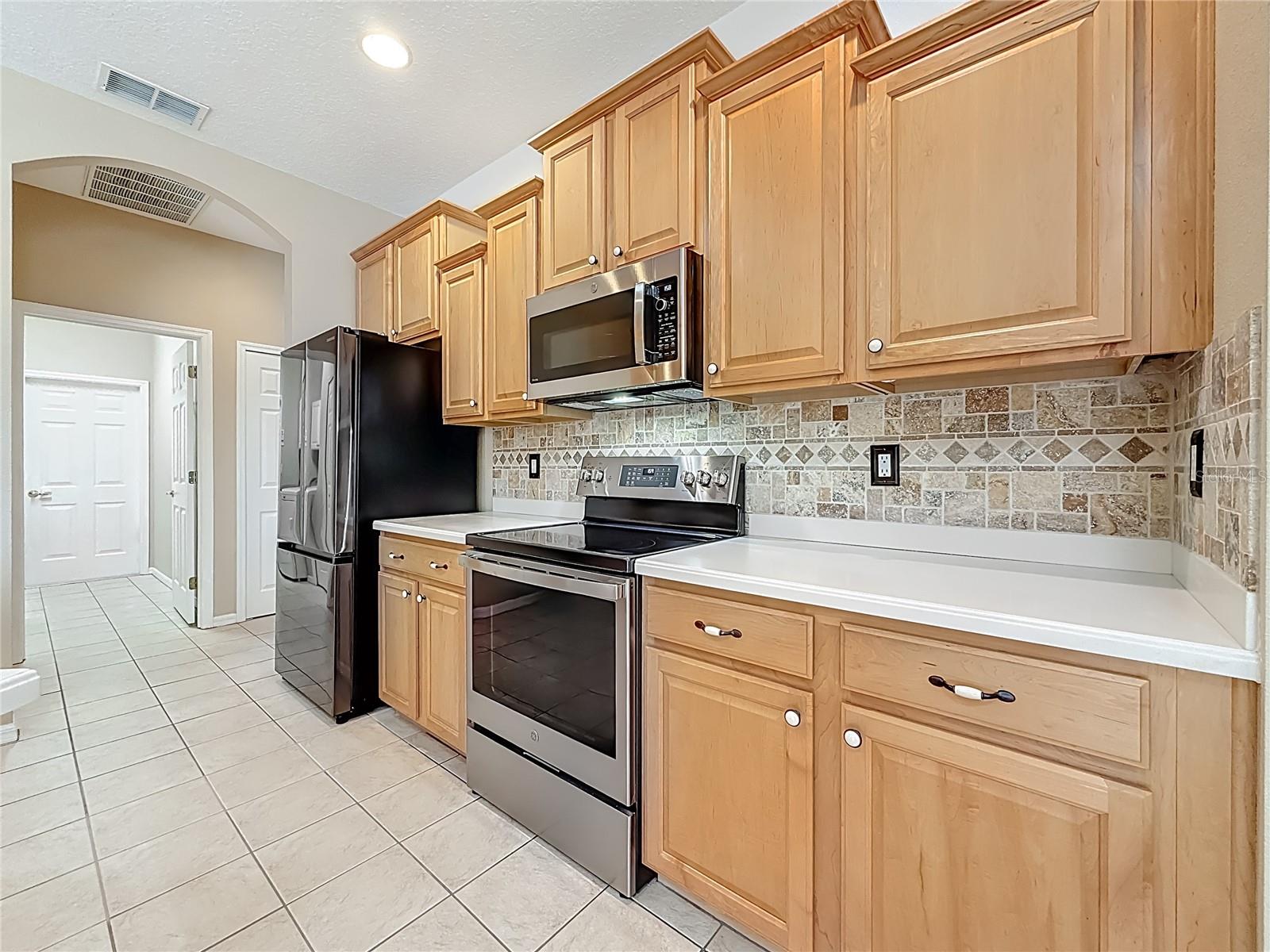 Image 23 of 98 For 4961 Breeze Circle