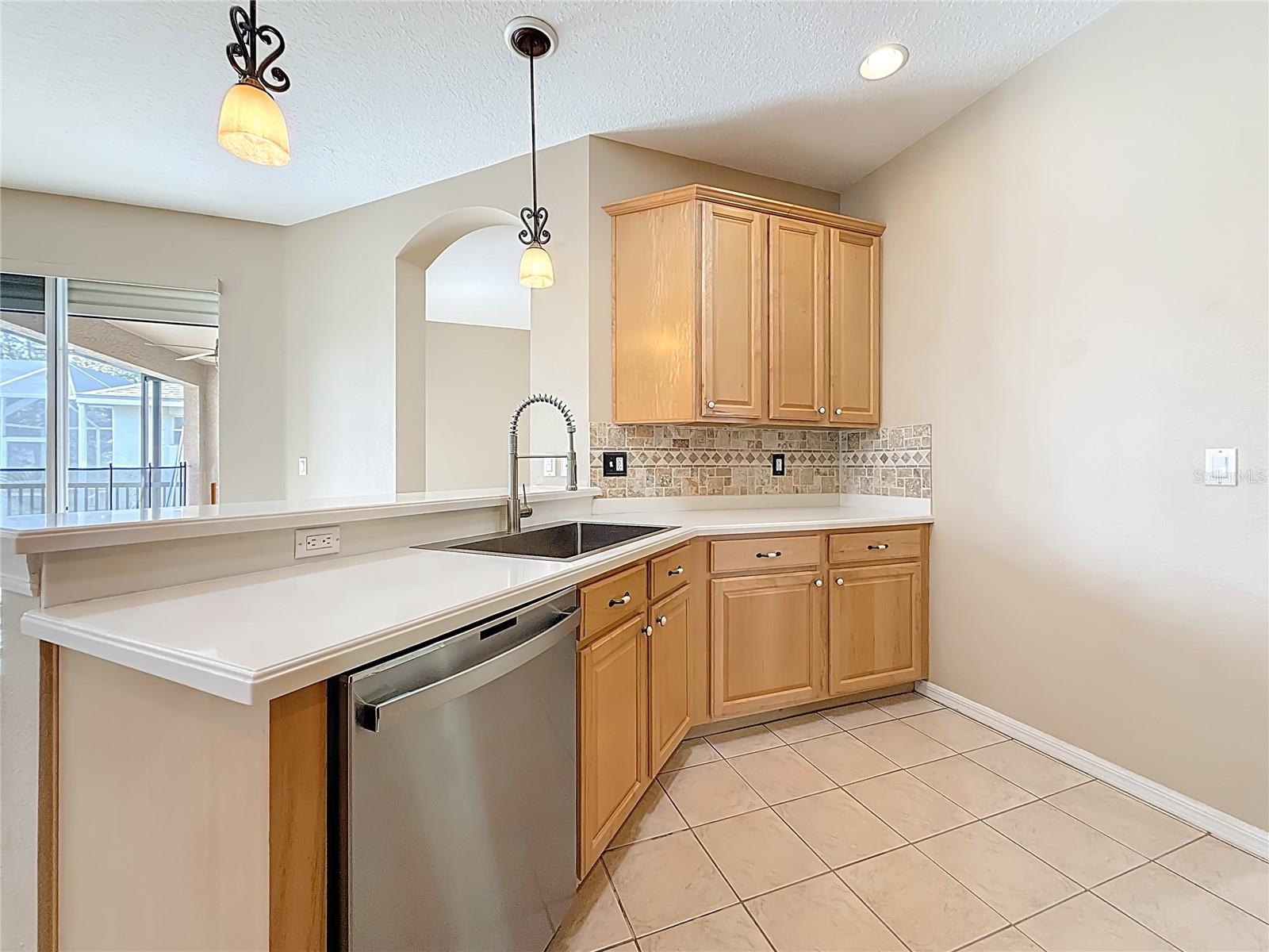 Image 25 of 98 For 4961 Breeze Circle