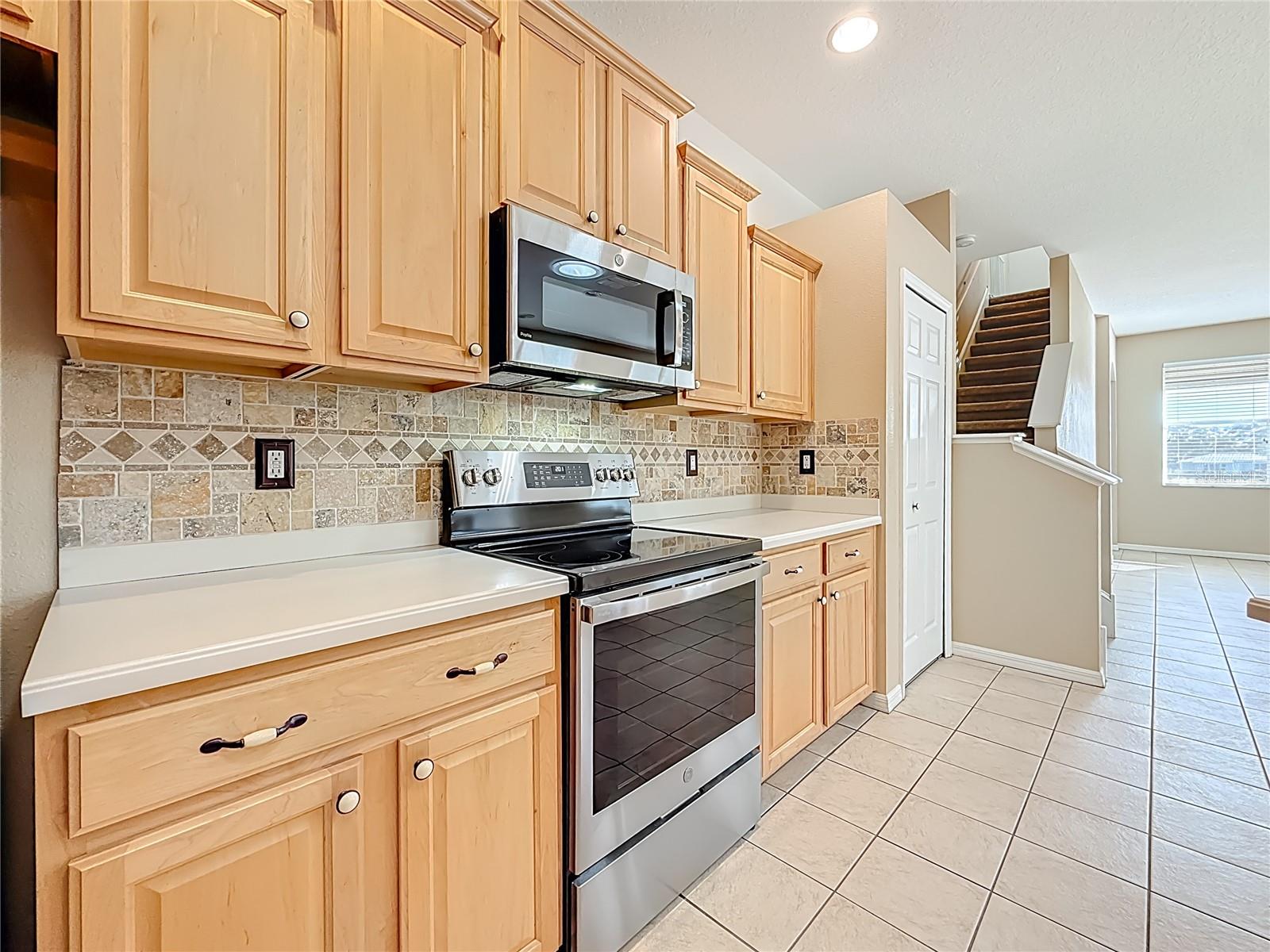 Image 30 of 98 For 4961 Breeze Circle