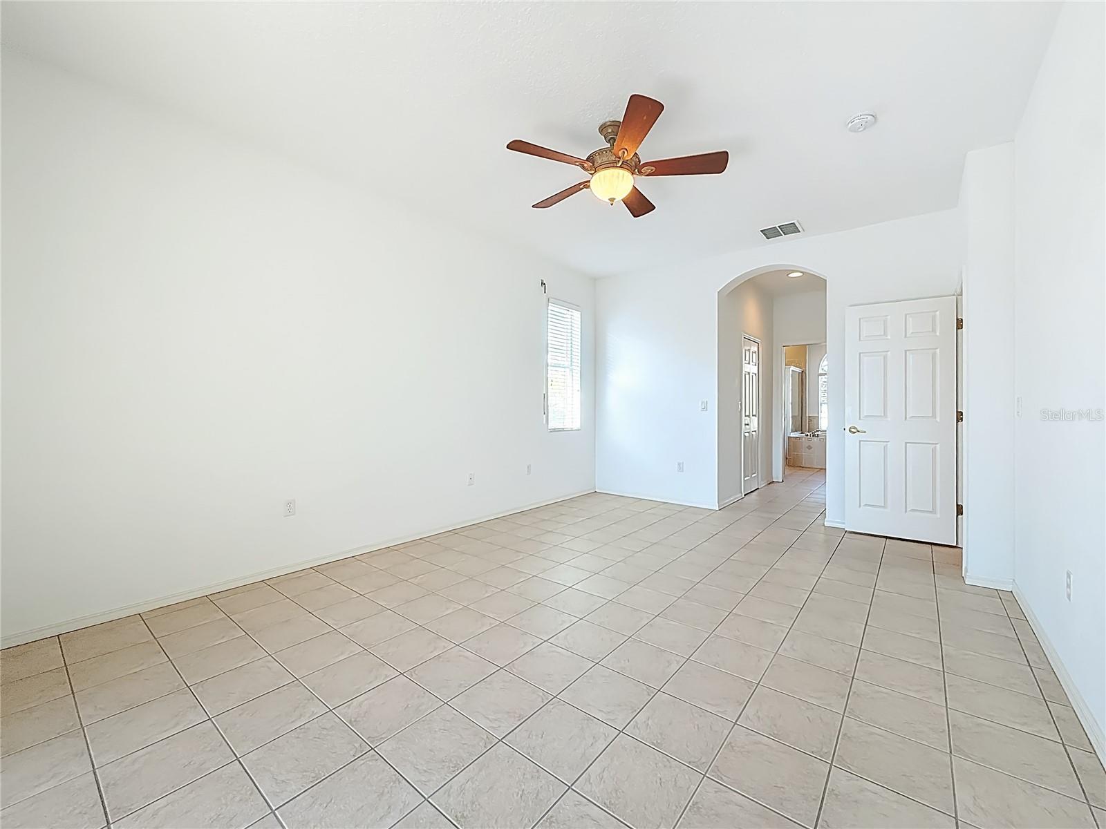 Image 38 of 98 For 4961 Breeze Circle