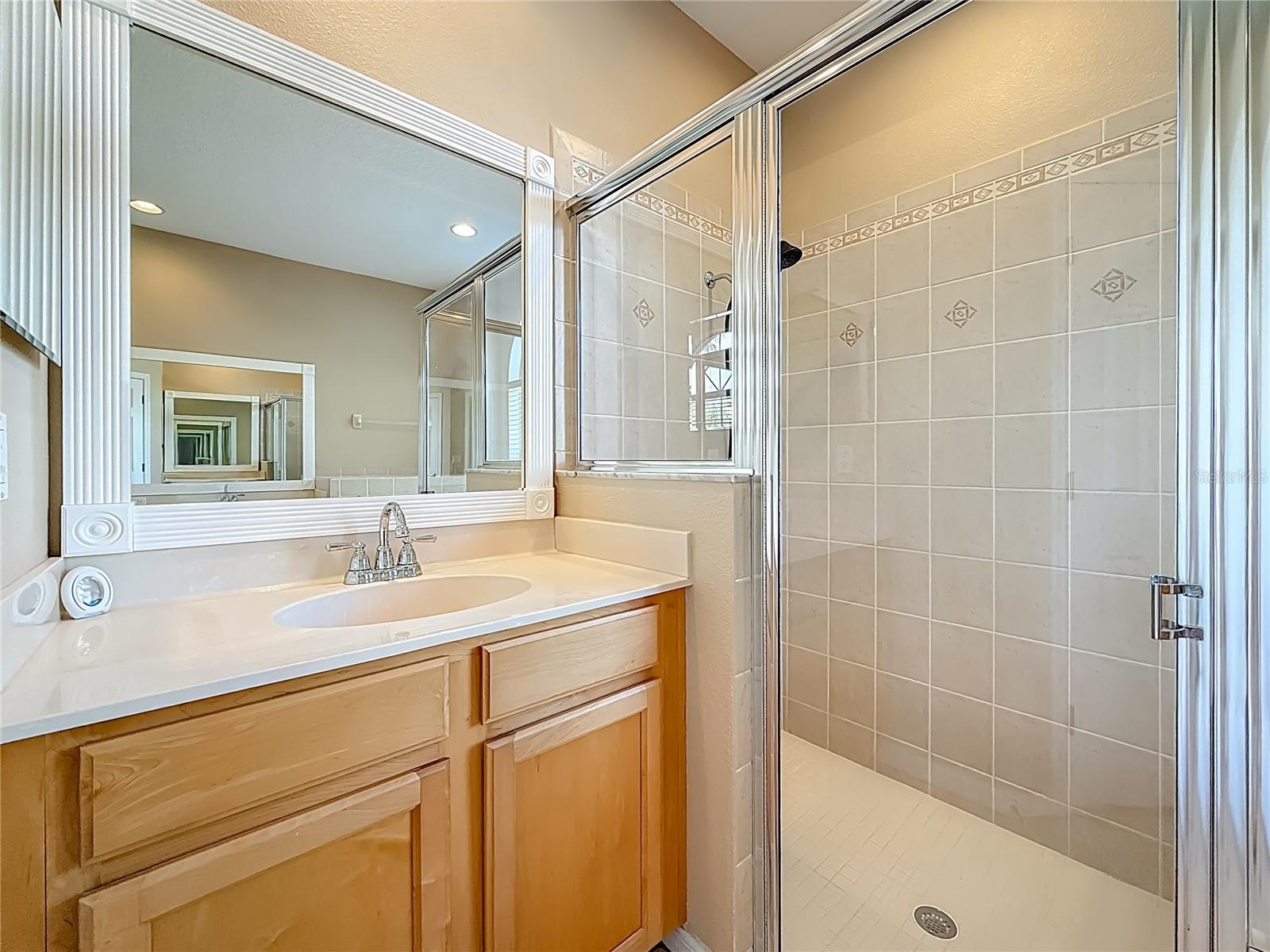 Image 44 of 98 For 4961 Breeze Circle