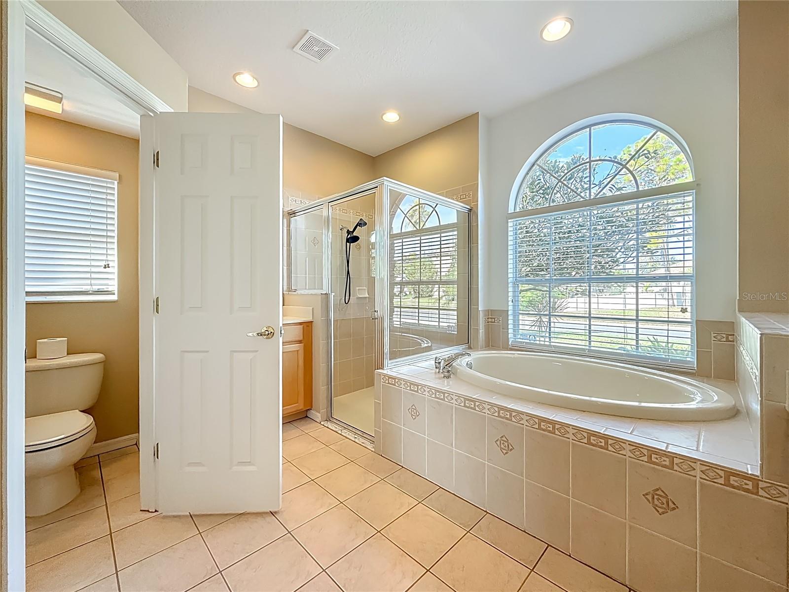 Image 45 of 98 For 4961 Breeze Circle