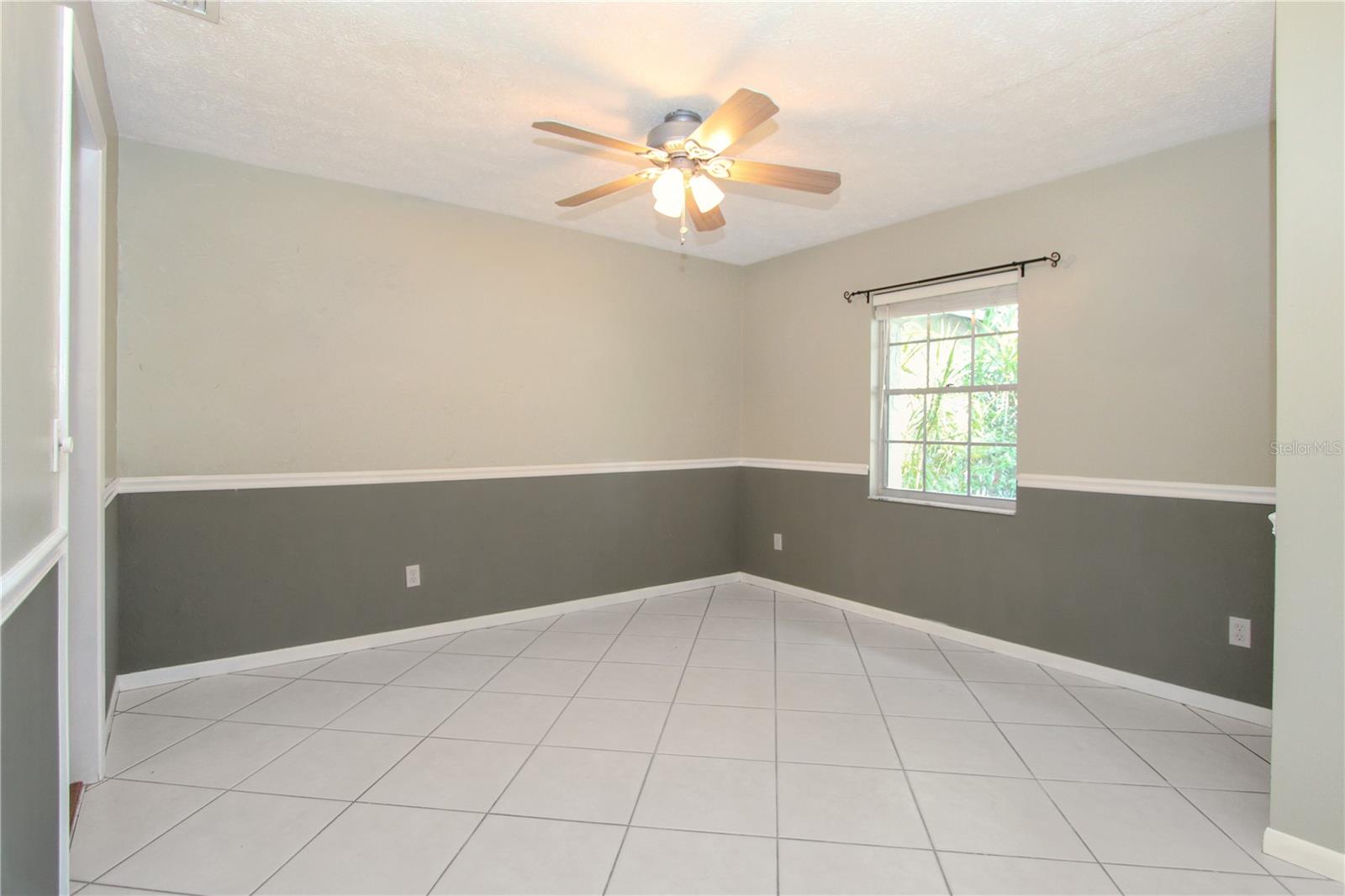 Image 7 of 48 For 106 Phillips Drive