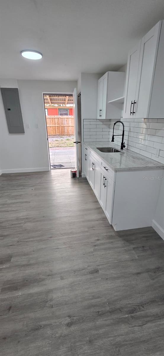 Image 11 of 50 For 3900 50th Avenue N