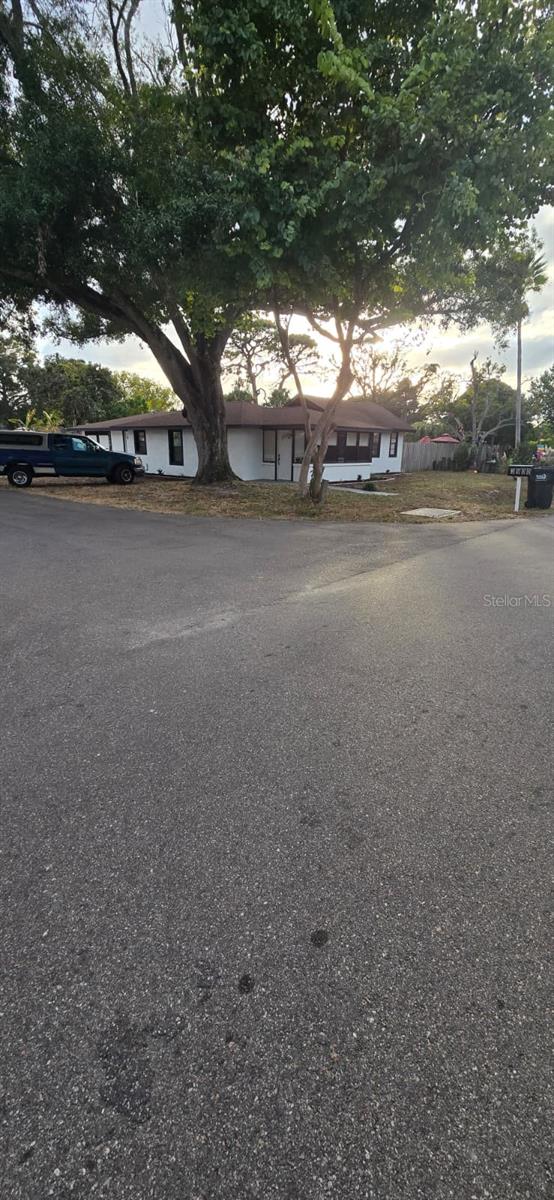 Image 21 of 50 For 3900 50th Avenue N