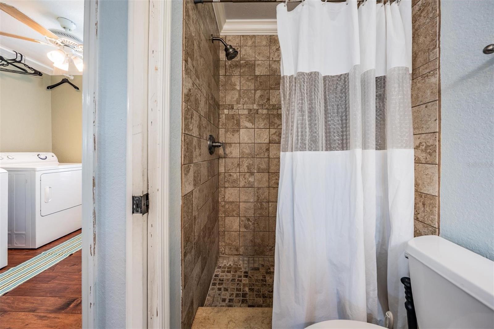 Image 20 of 86 For 815 2nd Avenue