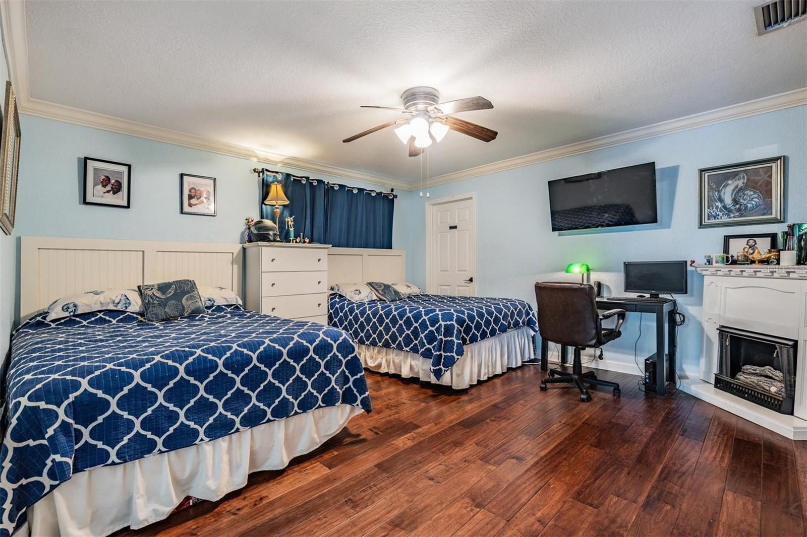 Image 22 of 86 For 815 2nd Avenue