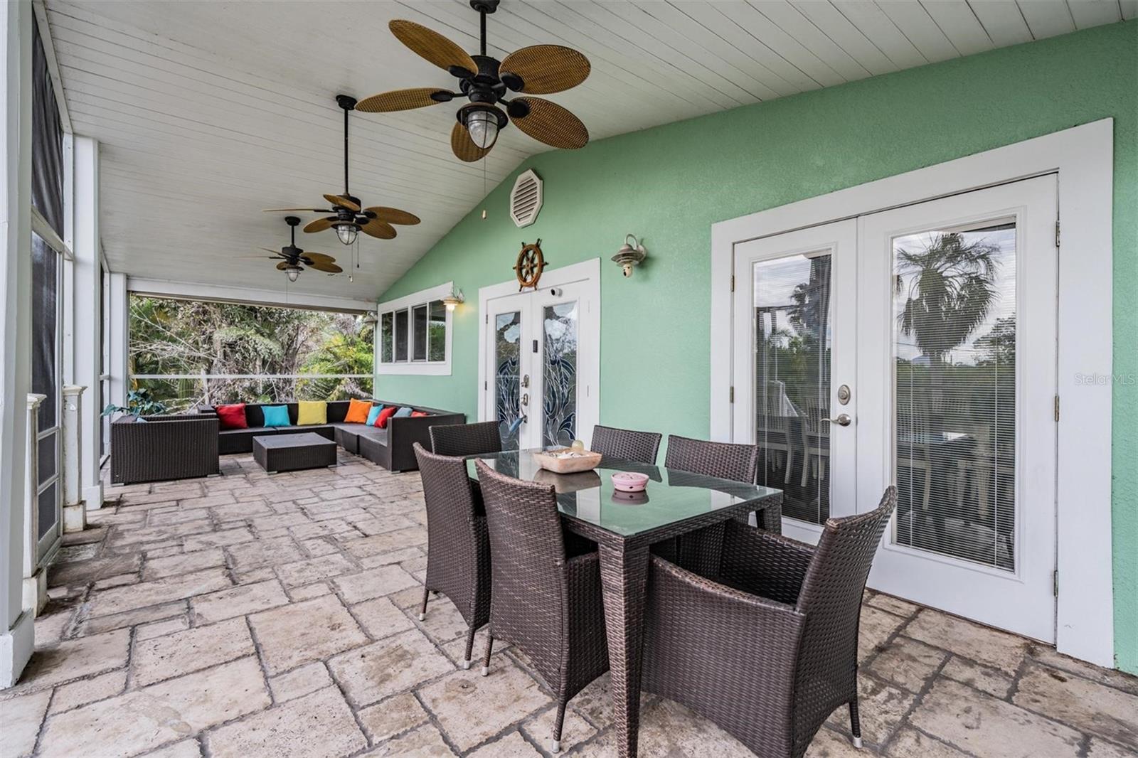 Image 4 of 86 For 815 2nd Avenue