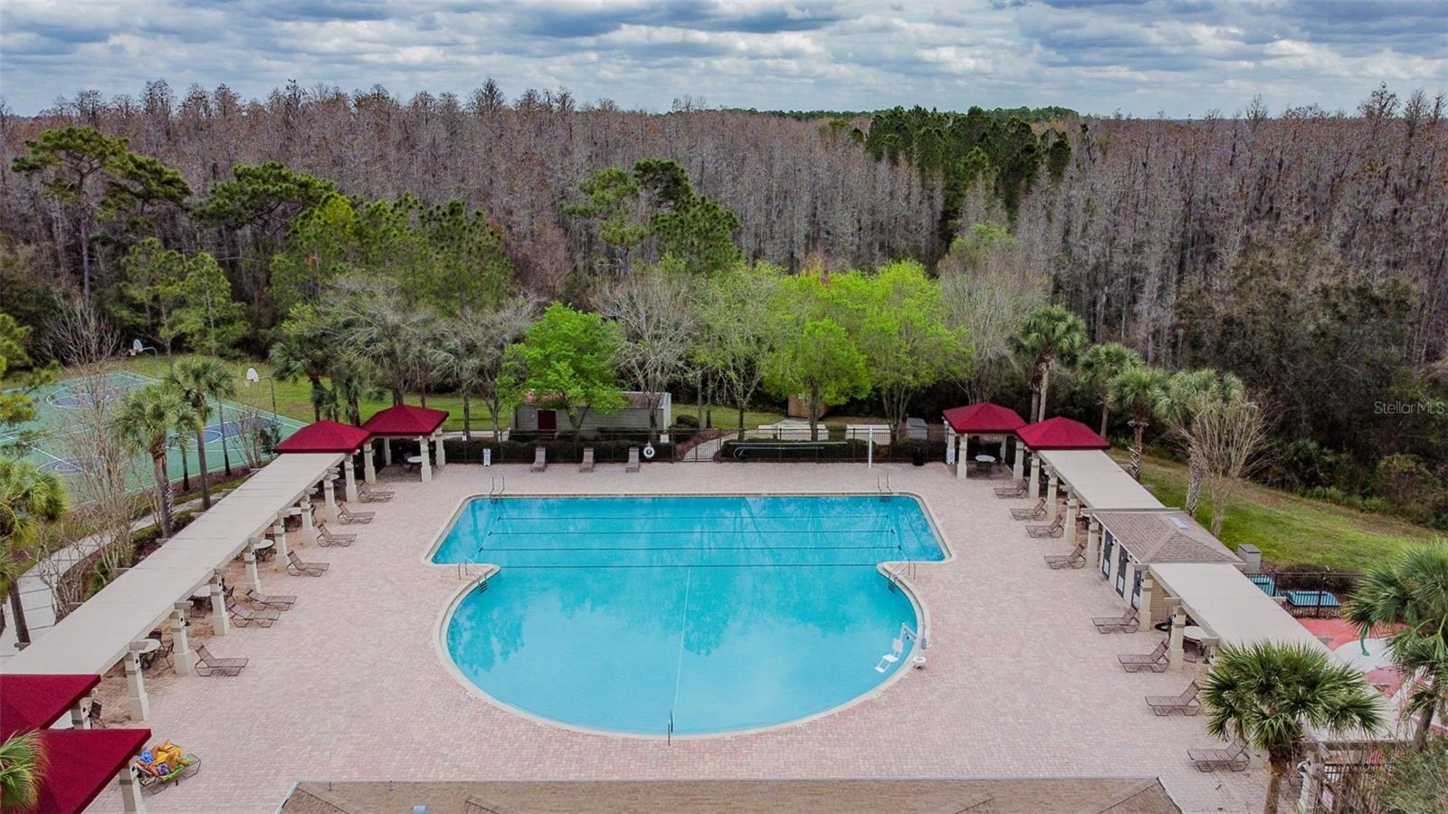 Image 26 of 27 For 1140 Hillhurst Drive