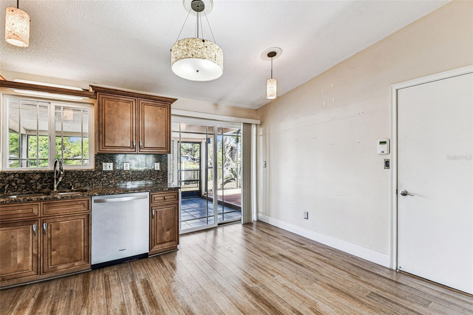 Image 11 of 78 For 648 Timber Bay Circle E