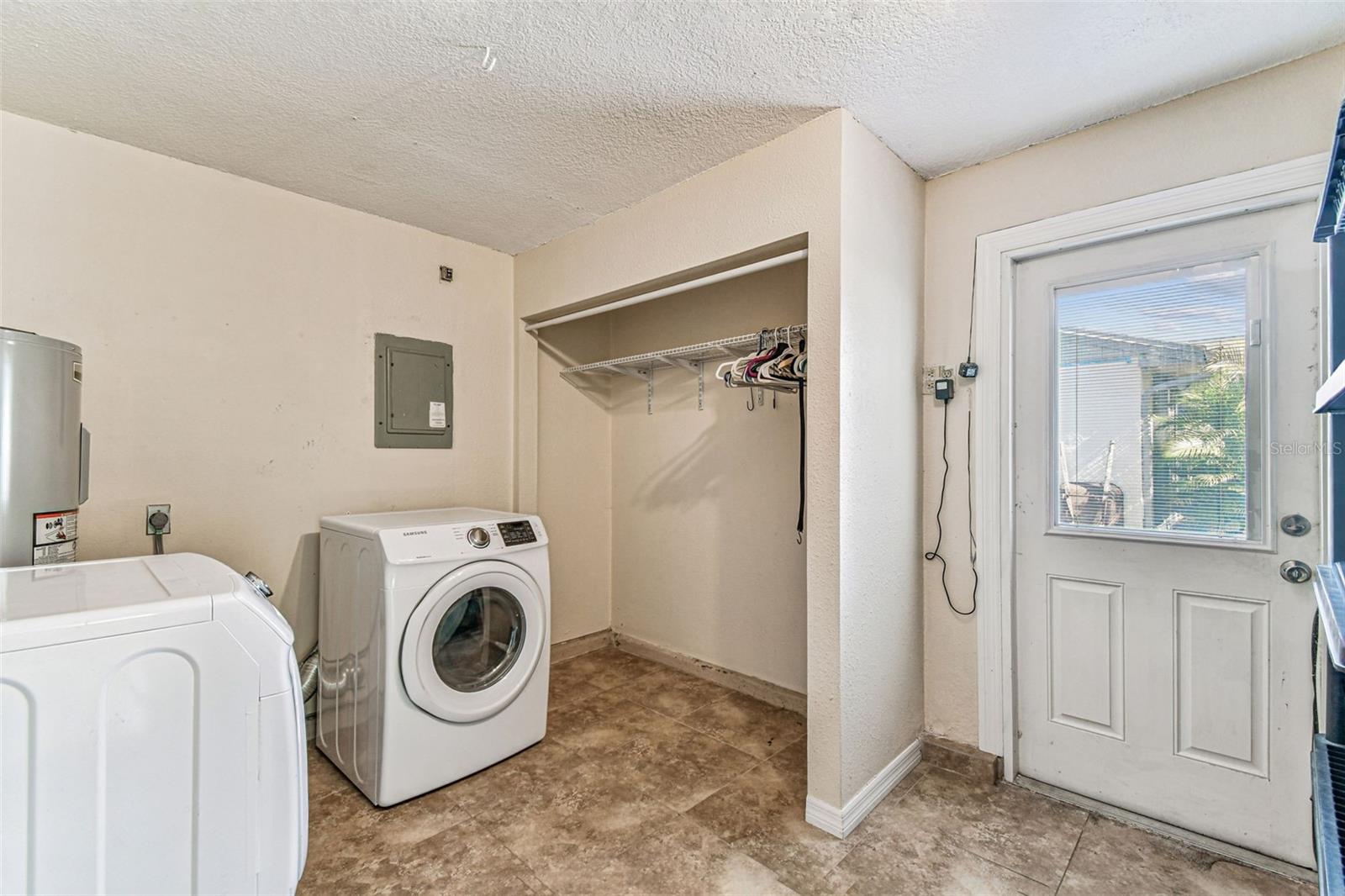 Image 38 of 78 For 648 Timber Bay Circle E