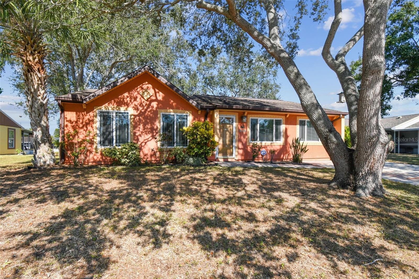 Image 4 of 78 For 648 Timber Bay Circle E