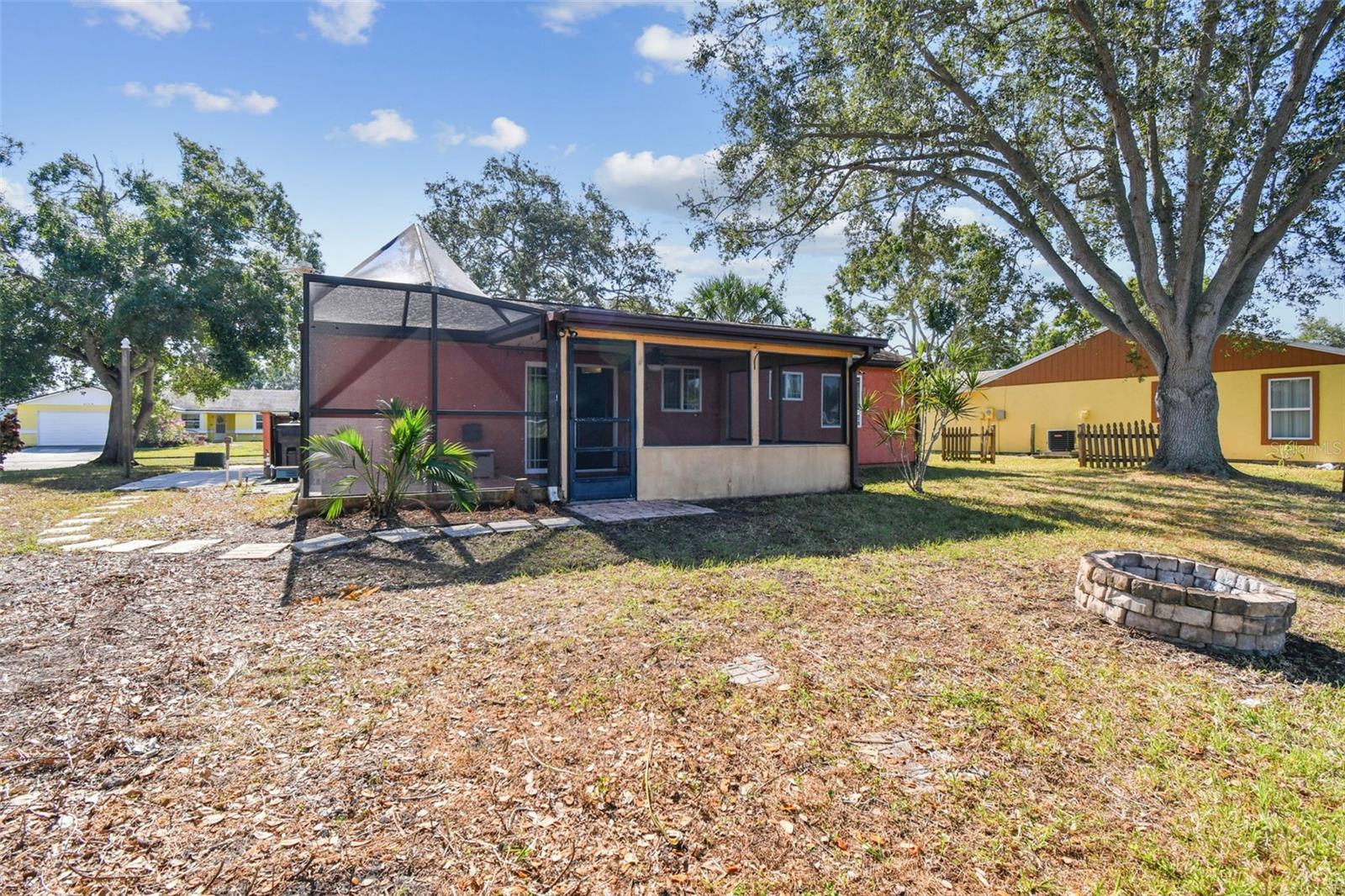 Image 41 of 78 For 648 Timber Bay Circle E