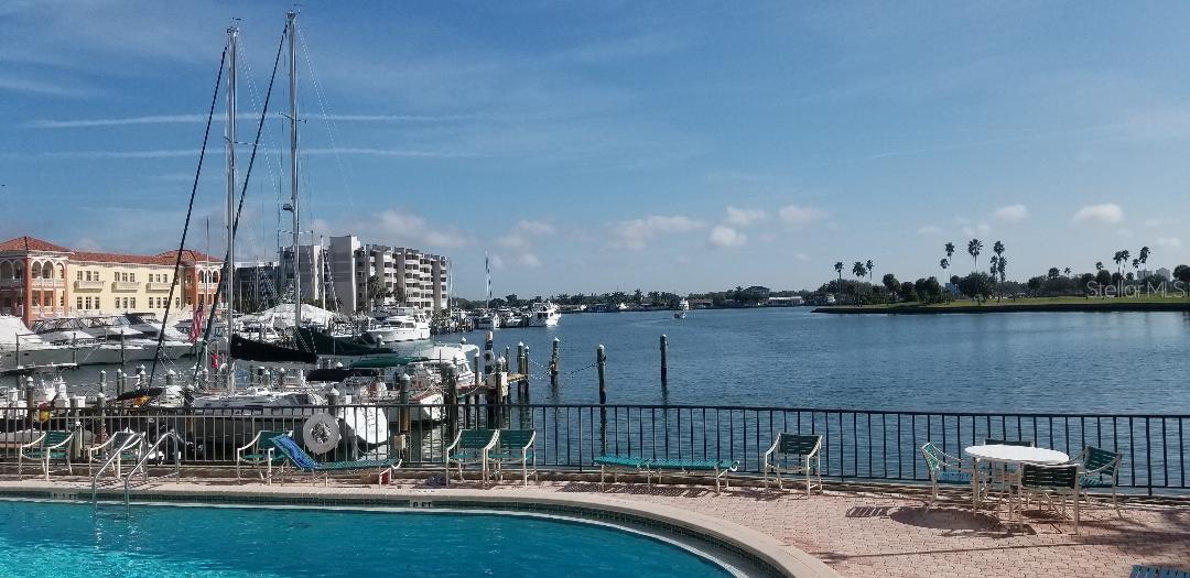 Image 10 of 24 For 10355 Paradise Boulevard 608