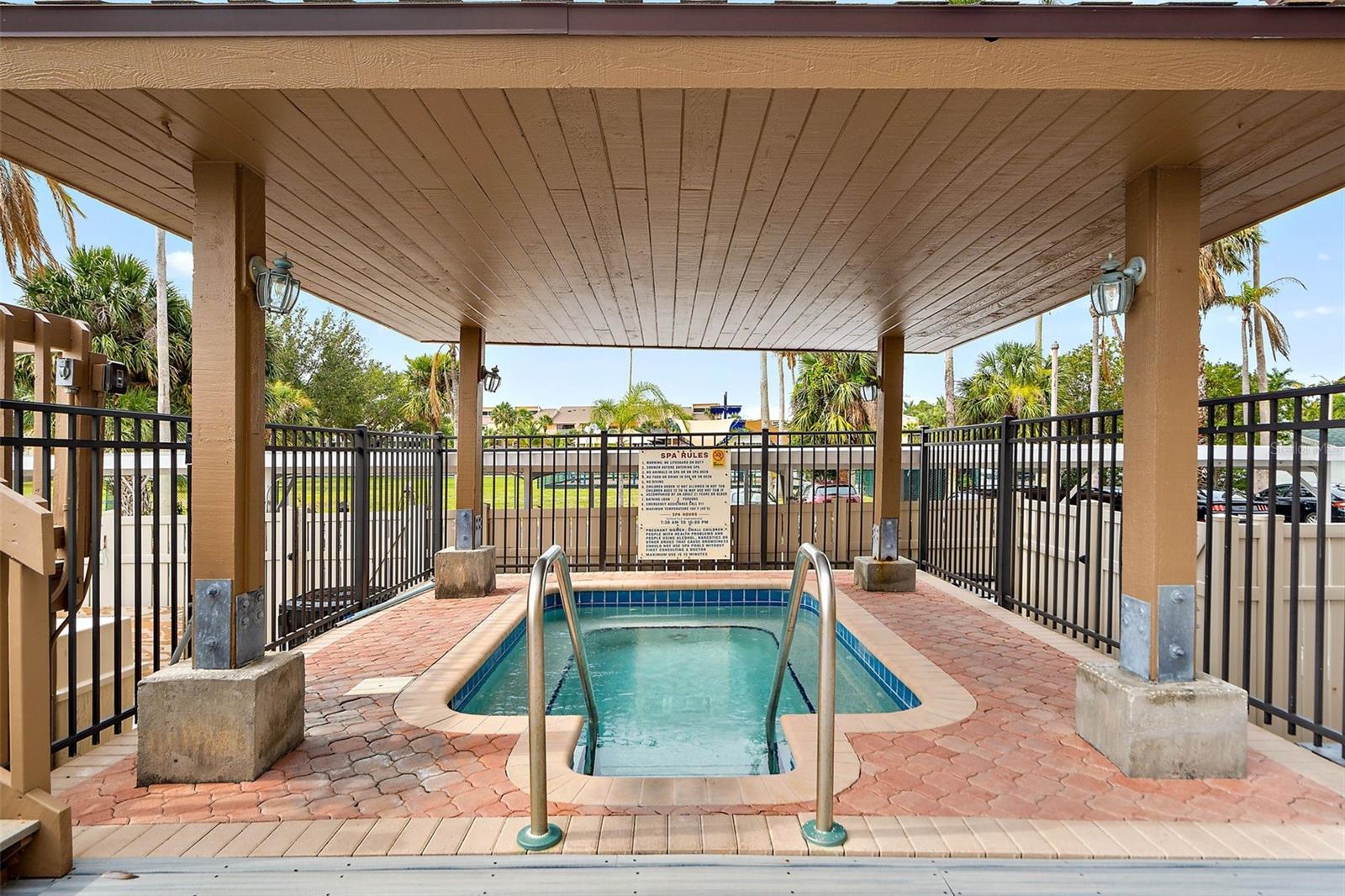 Image 24 of 24 For 10355 Paradise Boulevard 608