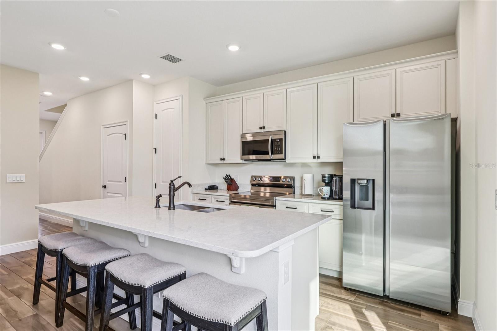 Image 7 of 31 For 2968 On The Rocks Point