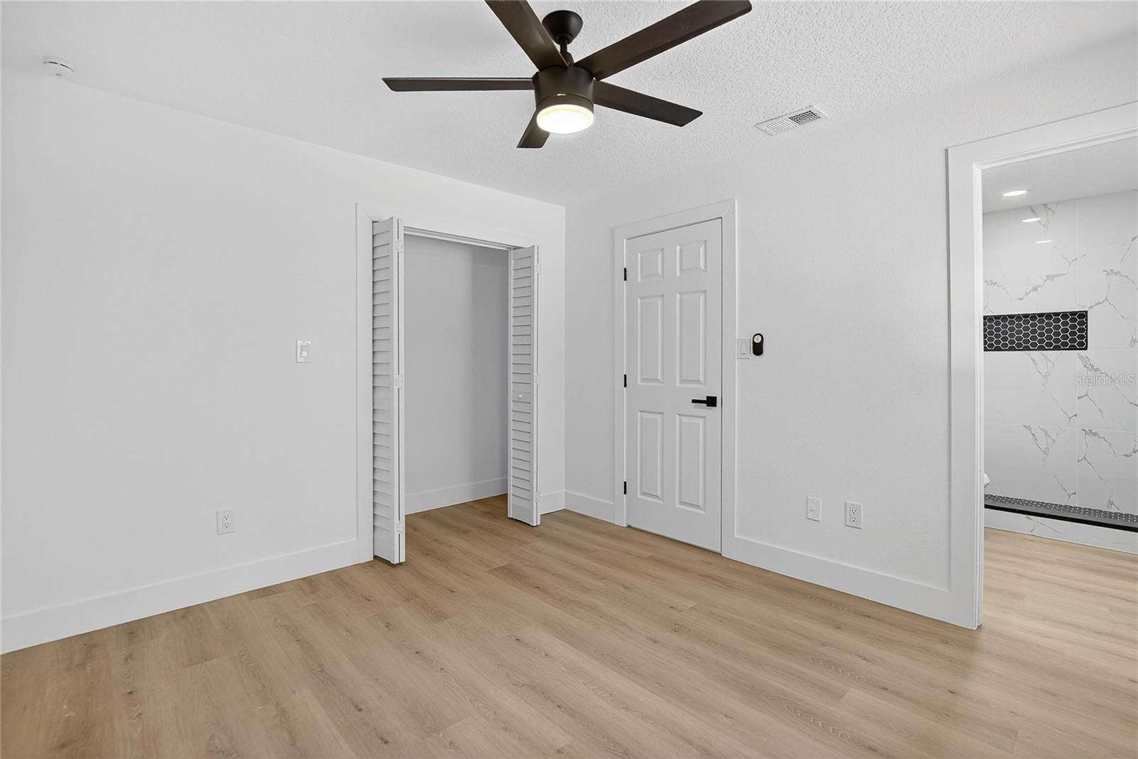 Image 23 of 81 For 2512 Brucken Road