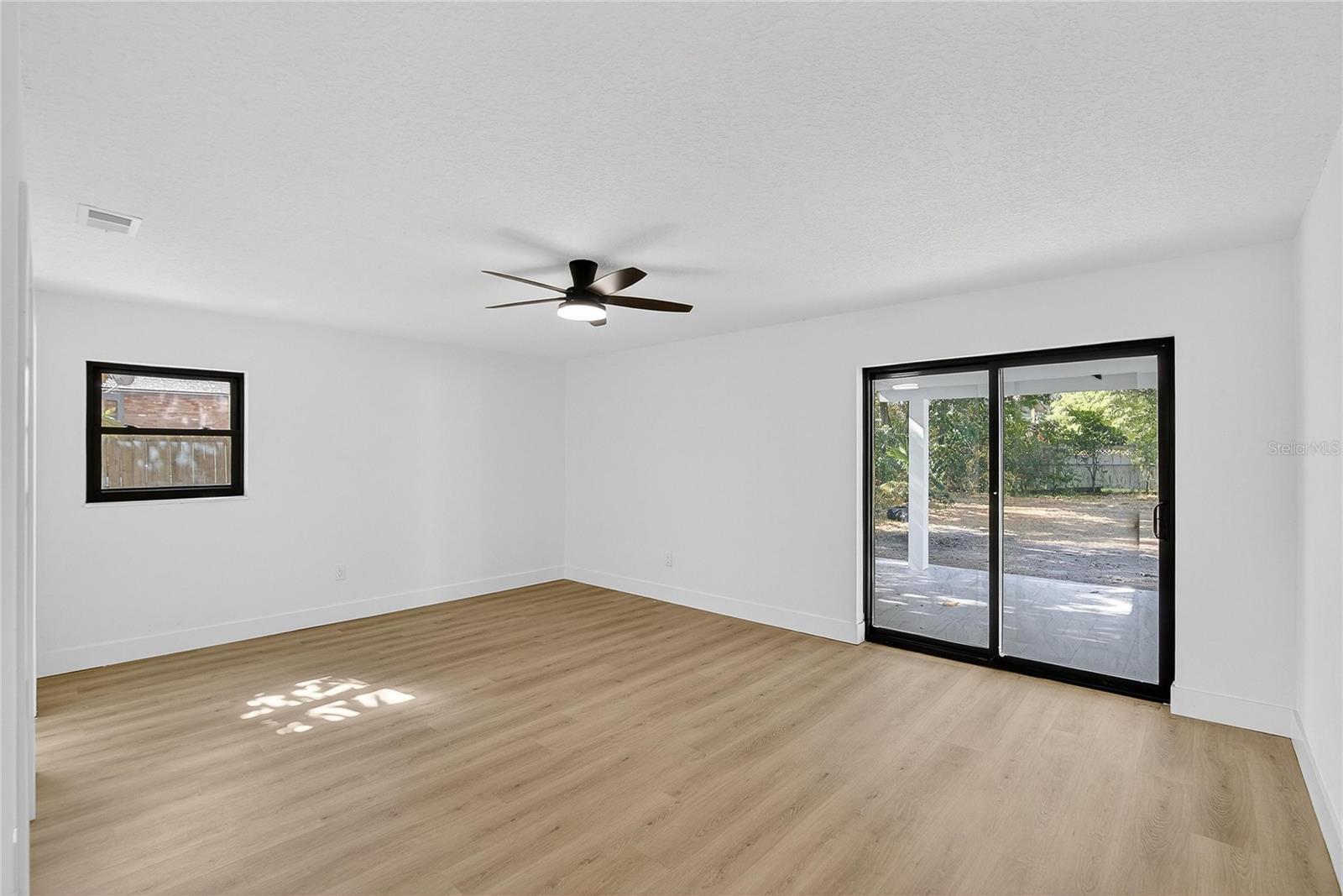 Image 28 of 81 For 2512 Brucken Road