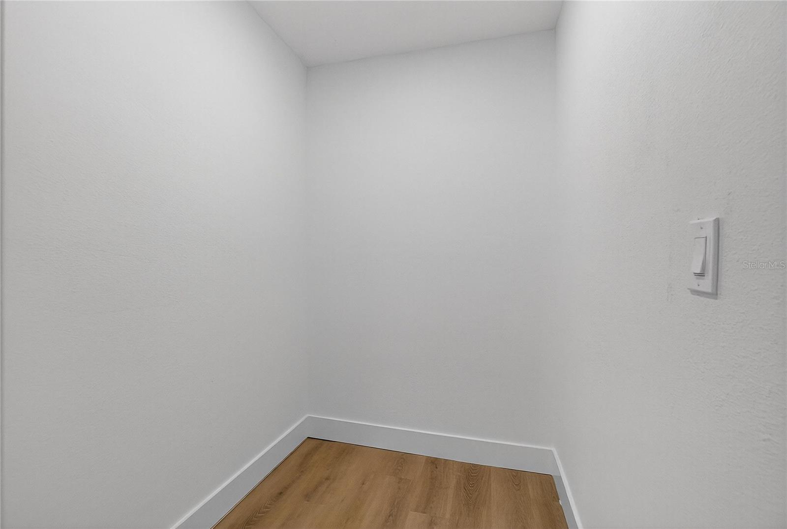 Image 30 of 81 For 2512 Brucken Road