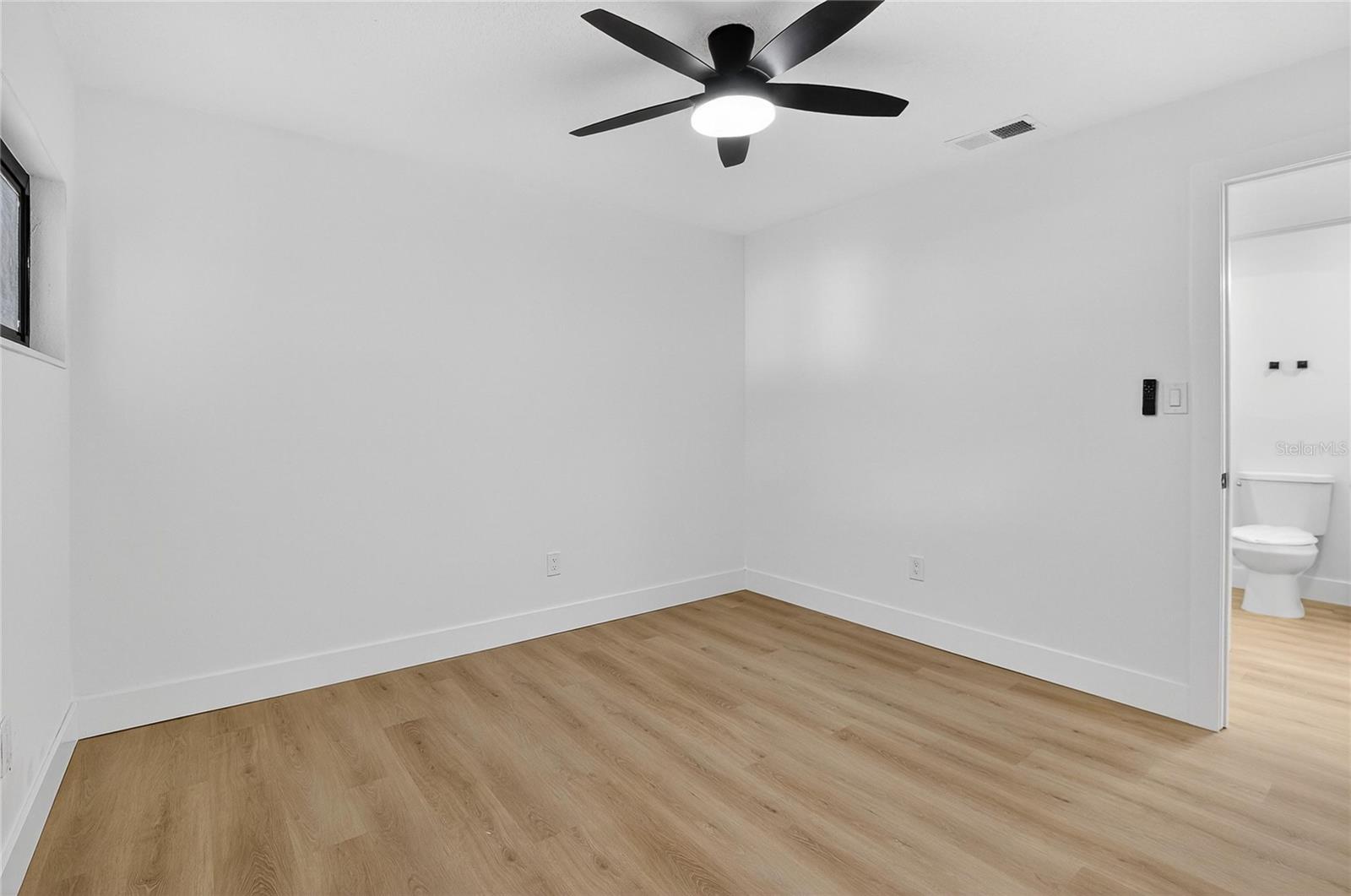 Image 38 of 81 For 2512 Brucken Road