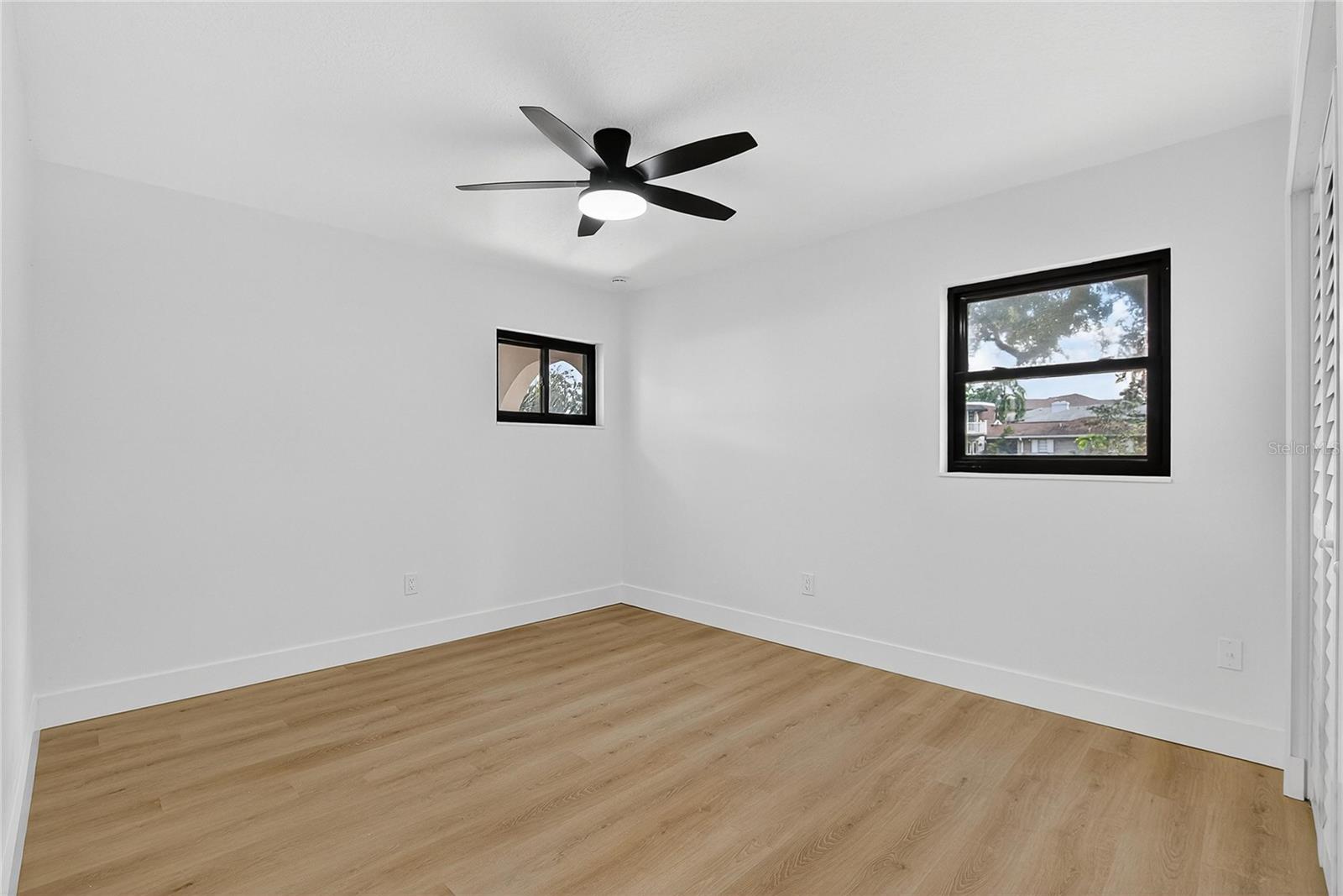 Image 44 of 81 For 2512 Brucken Road