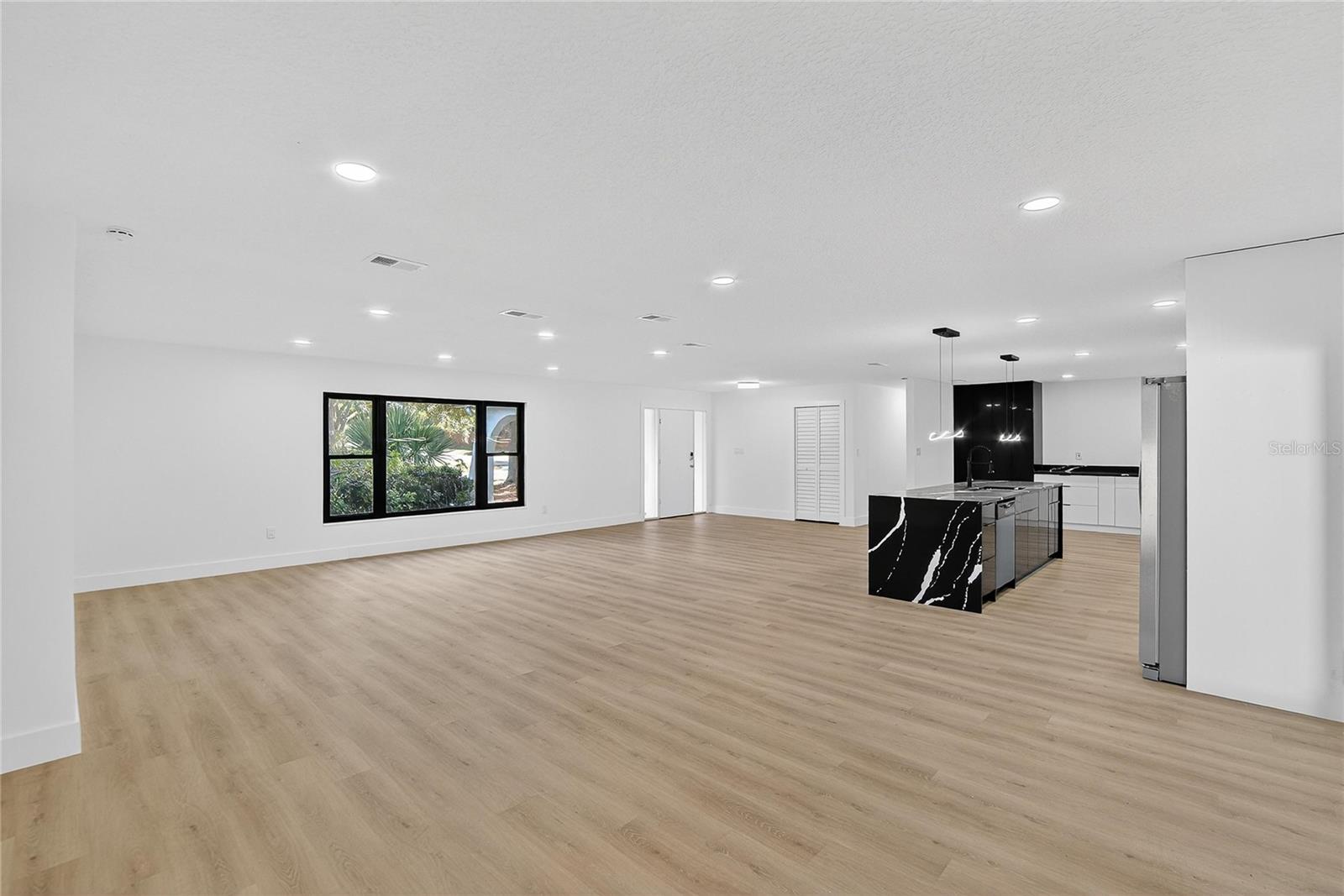 Image 8 of 81 For 2512 Brucken Road