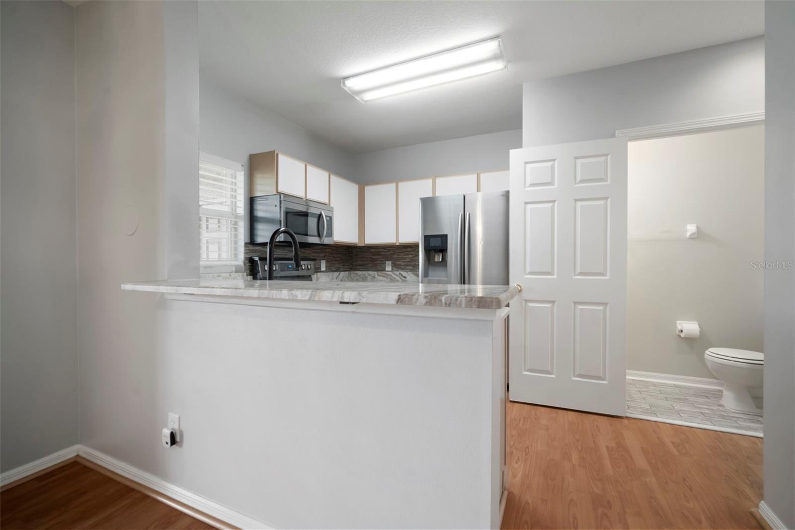 Image 10 of 41 For 1231 Charlesworth Drive