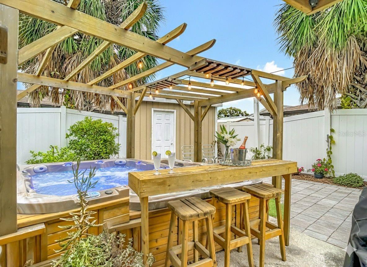 Image 20 of 39 For 2520 Saint John Street