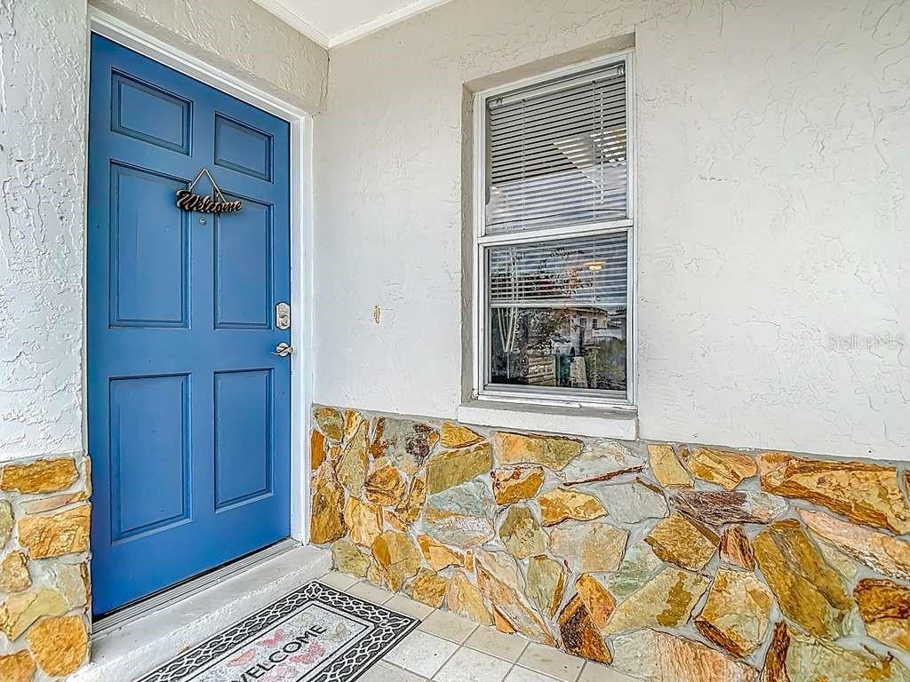 Image 32 of 39 For 2520 Saint John Street