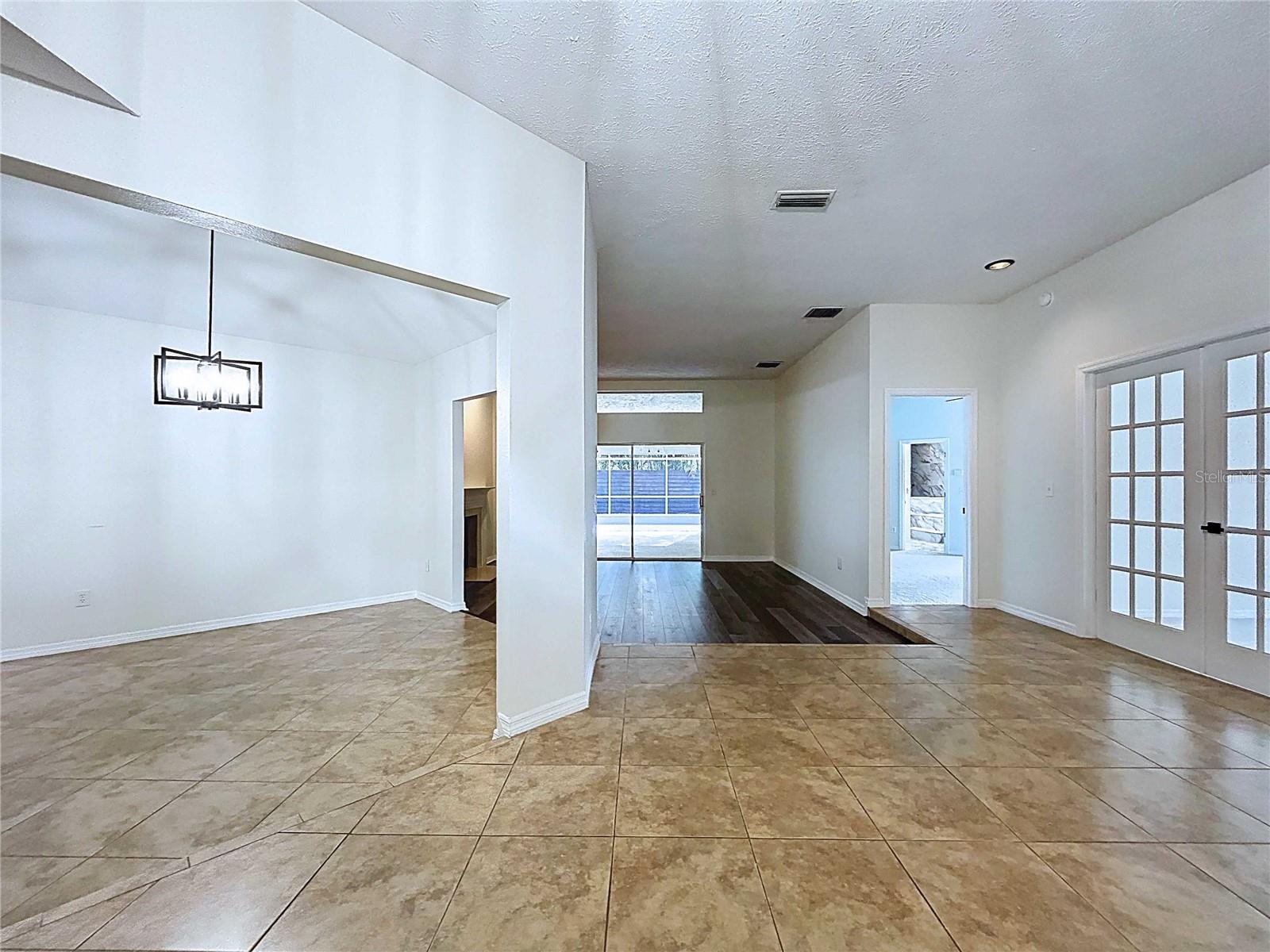 Image 10 of 99 For 17307 Lockwood Ridge Drive