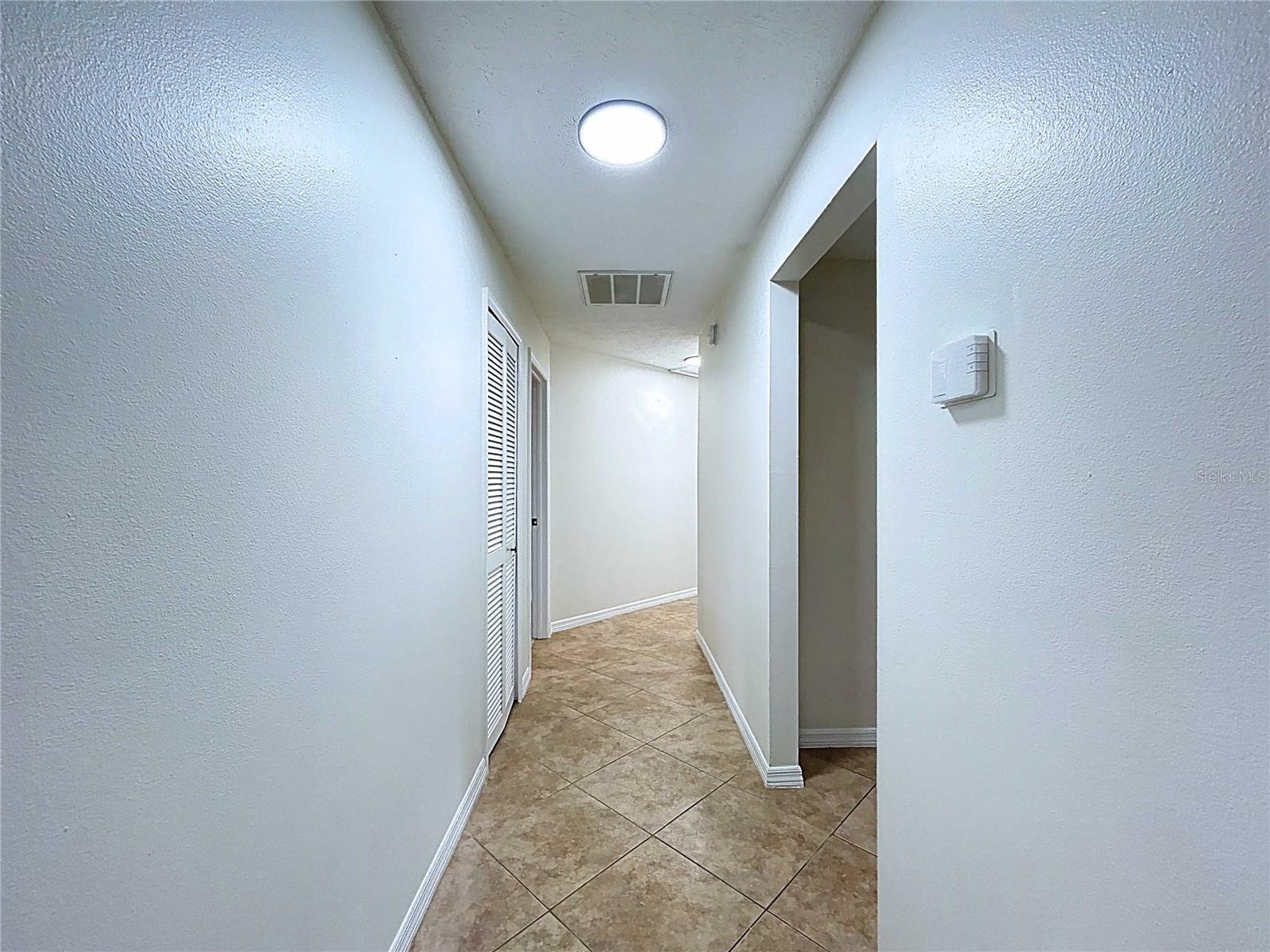 Image 18 of 99 For 17307 Lockwood Ridge Drive