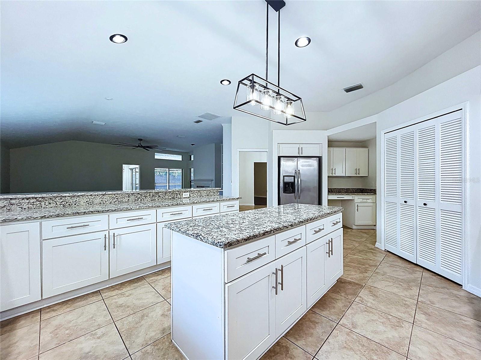 Image 24 of 99 For 17307 Lockwood Ridge Drive