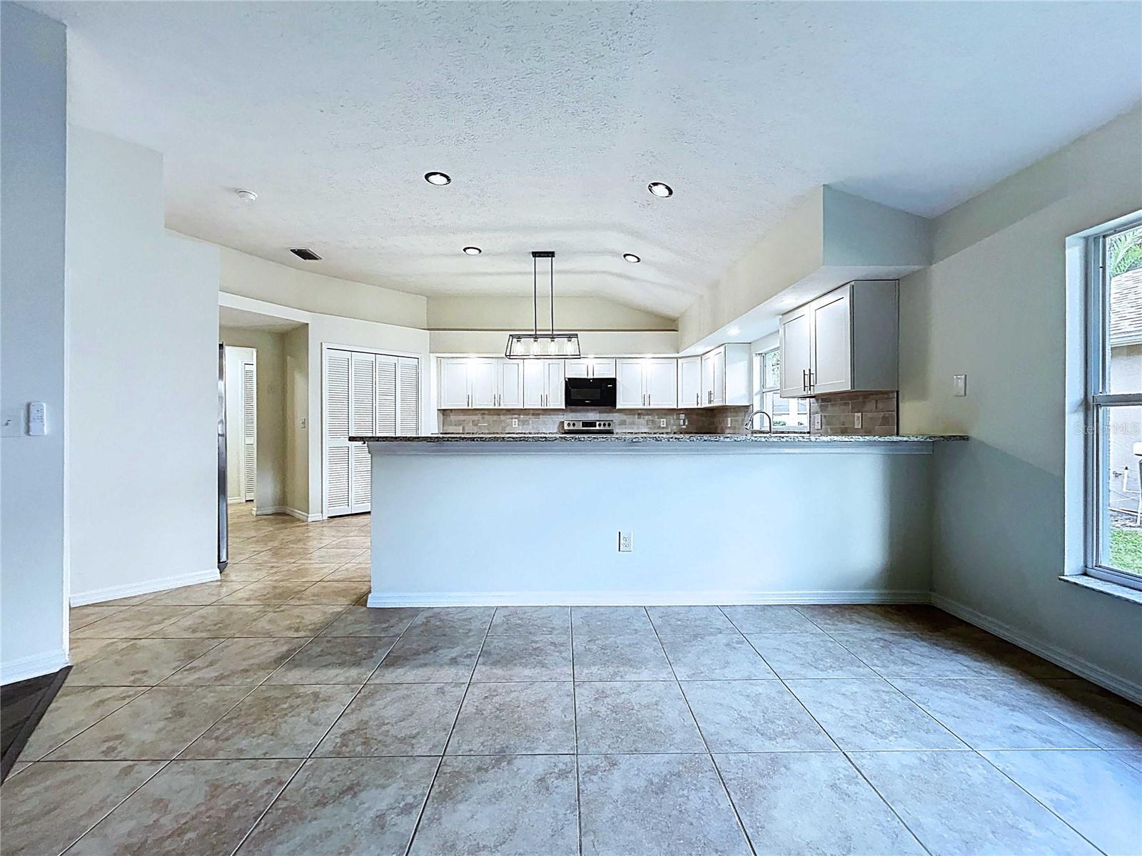 Image 29 of 99 For 17307 Lockwood Ridge Drive