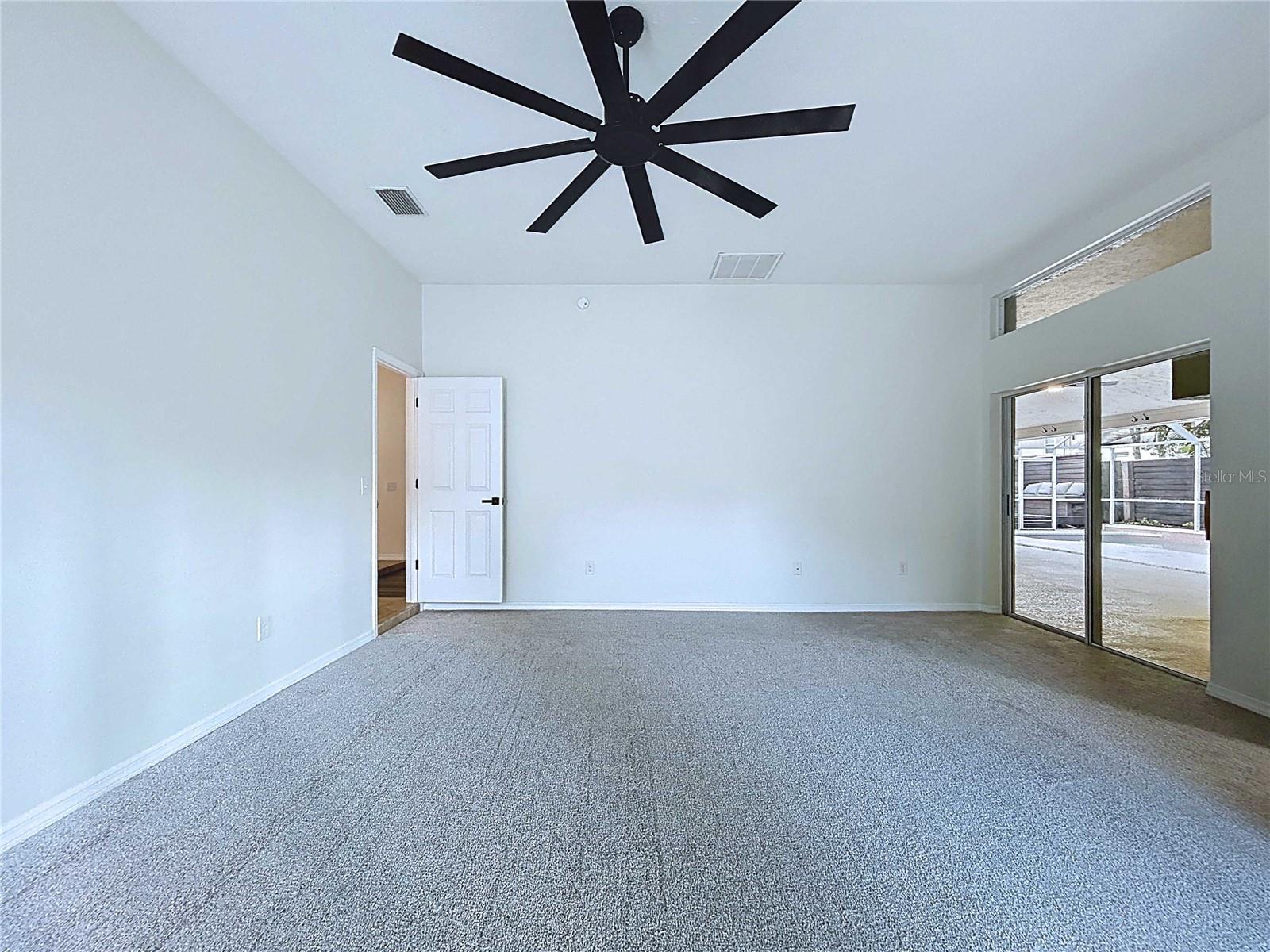 Image 40 of 99 For 17307 Lockwood Ridge Drive