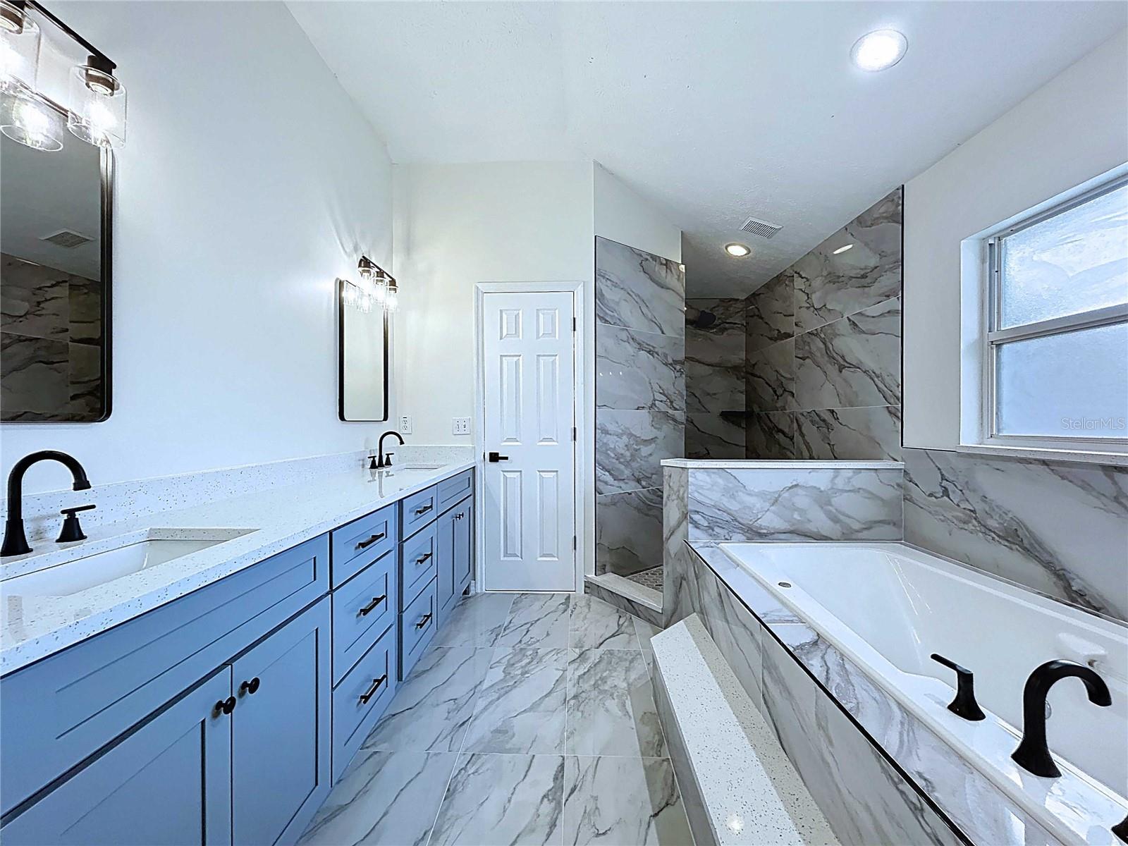 Image 41 of 99 For 17307 Lockwood Ridge Drive