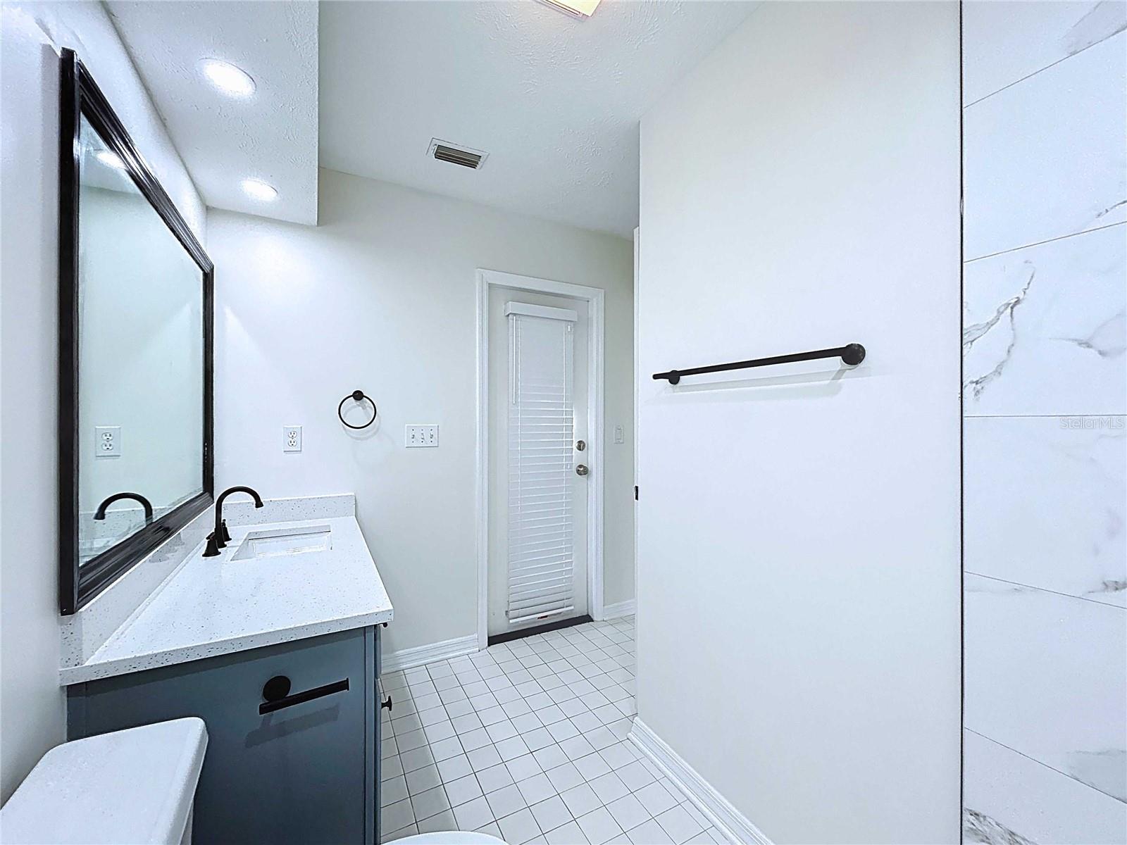 Image 73 of 99 For 17307 Lockwood Ridge Drive