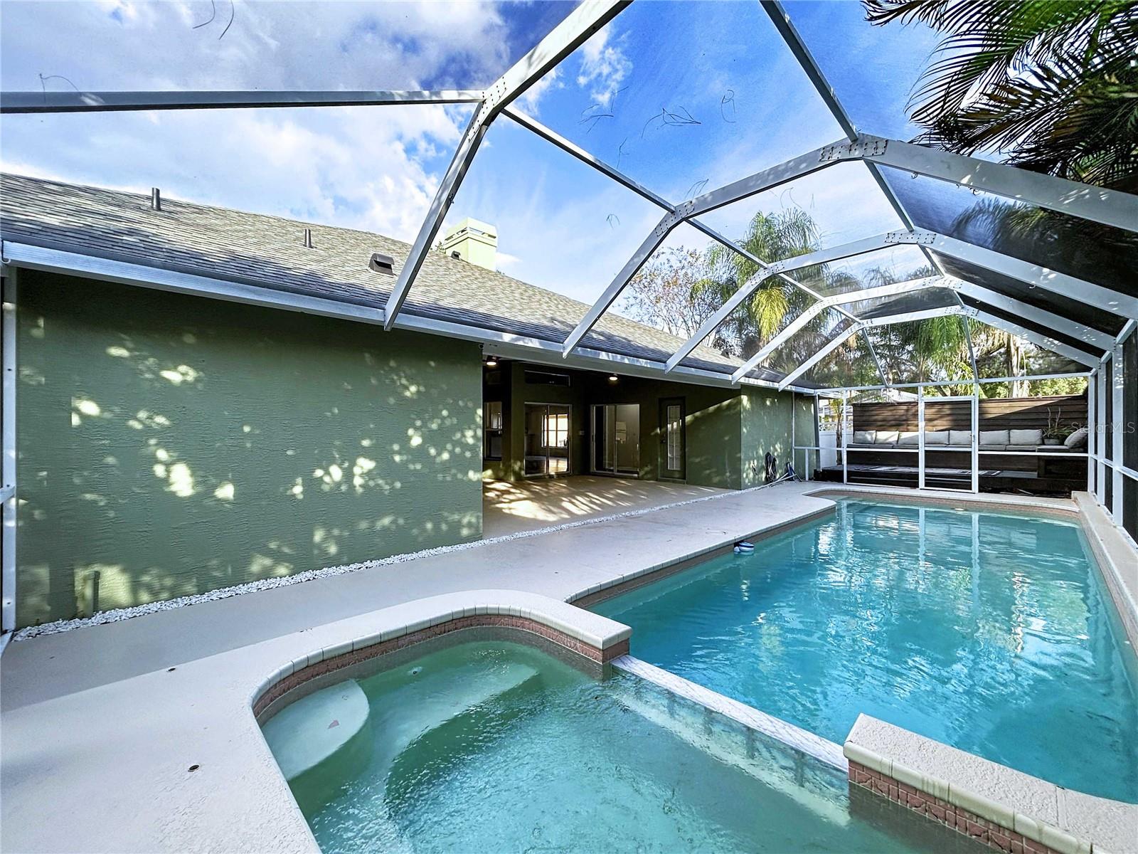 Image 85 of 99 For 17307 Lockwood Ridge Drive