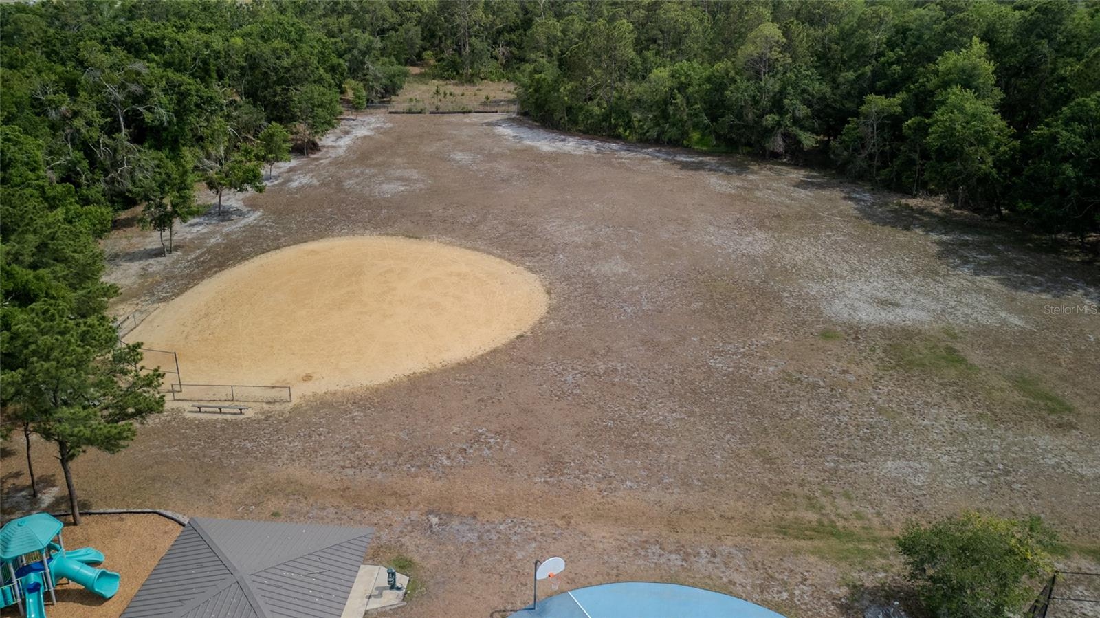 Image 11 of 50 For 9327 Pontiac Drive