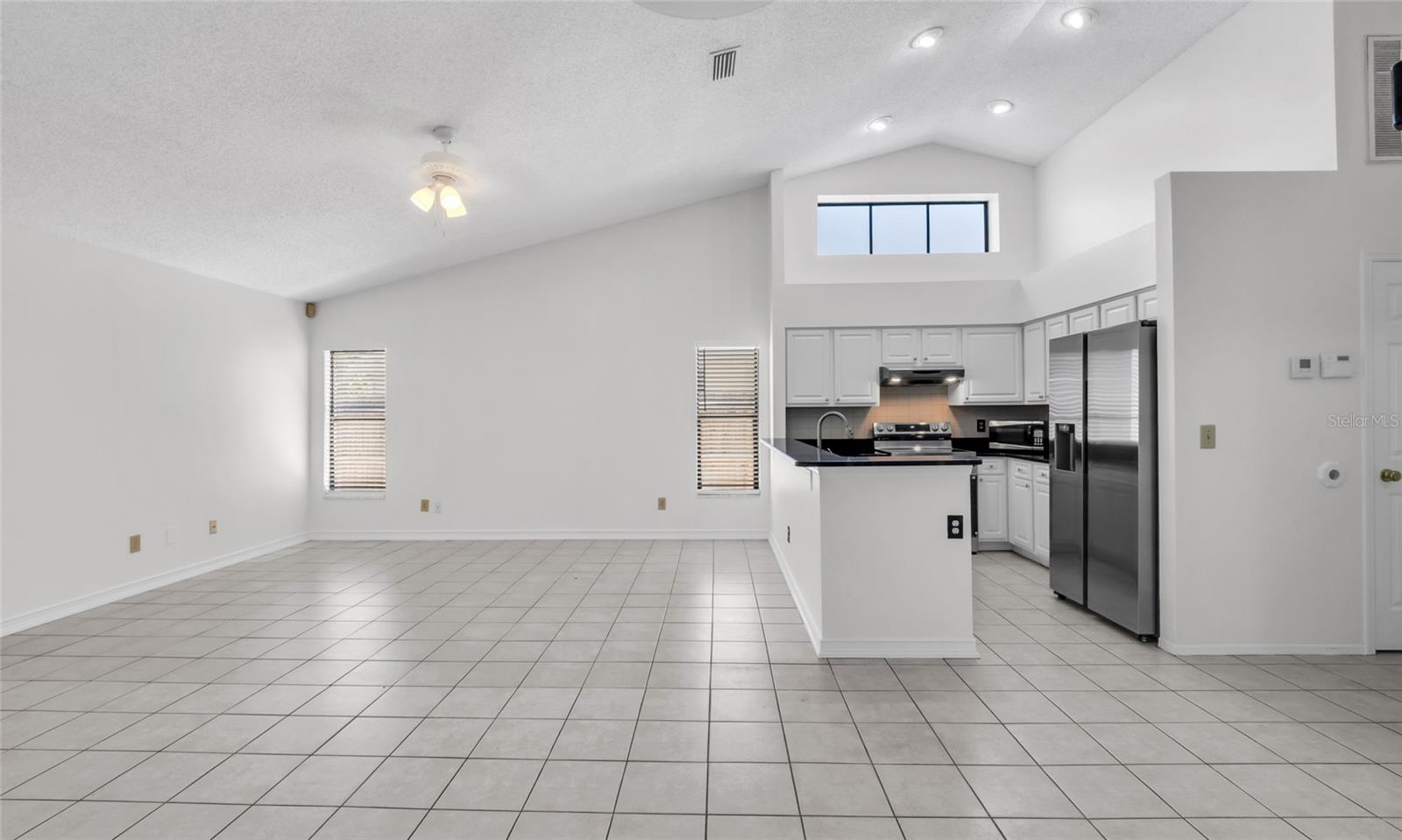 Image 25 of 50 For 9327 Pontiac Drive