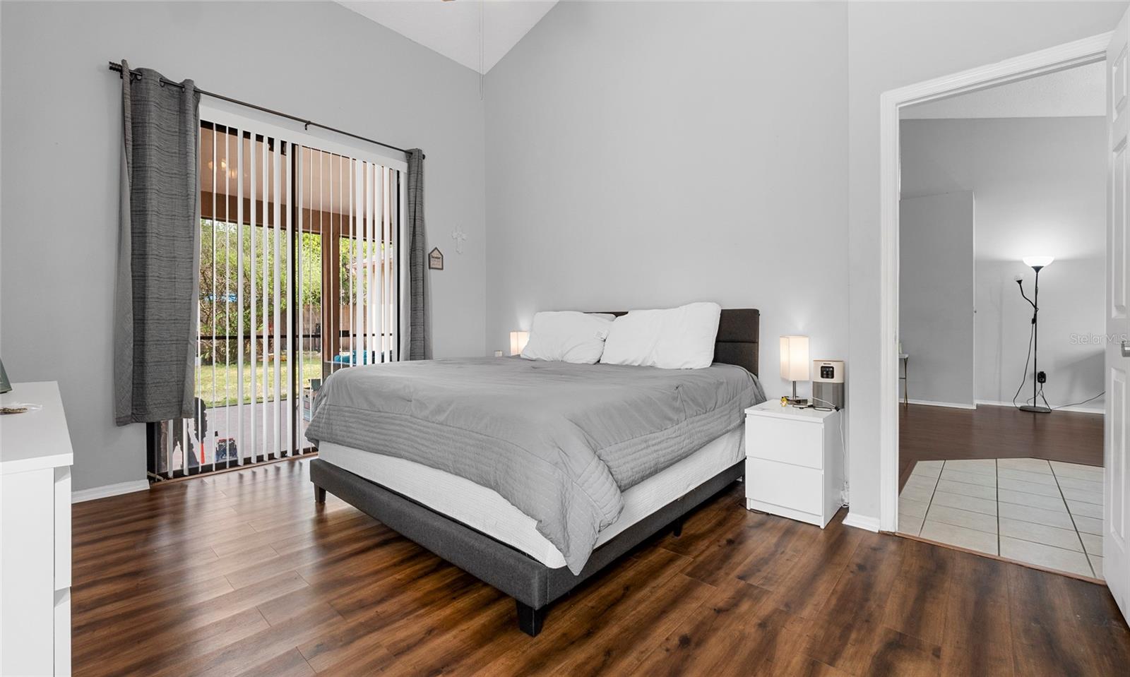 Image 30 of 50 For 9327 Pontiac Drive