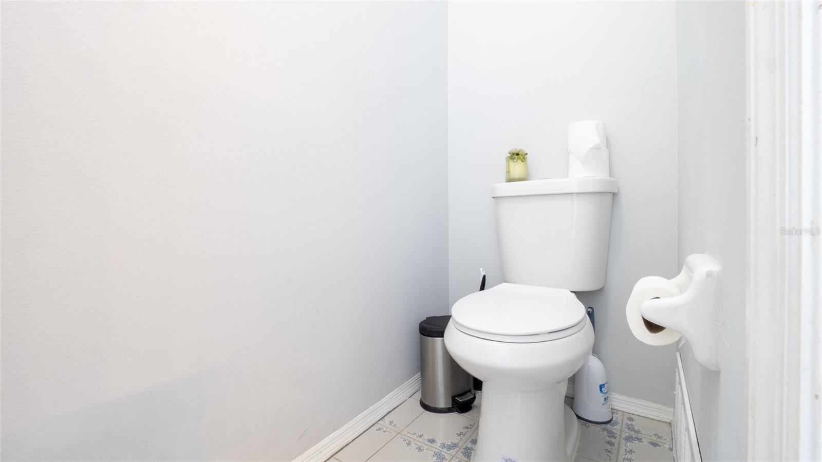 Image 34 of 50 For 9327 Pontiac Drive