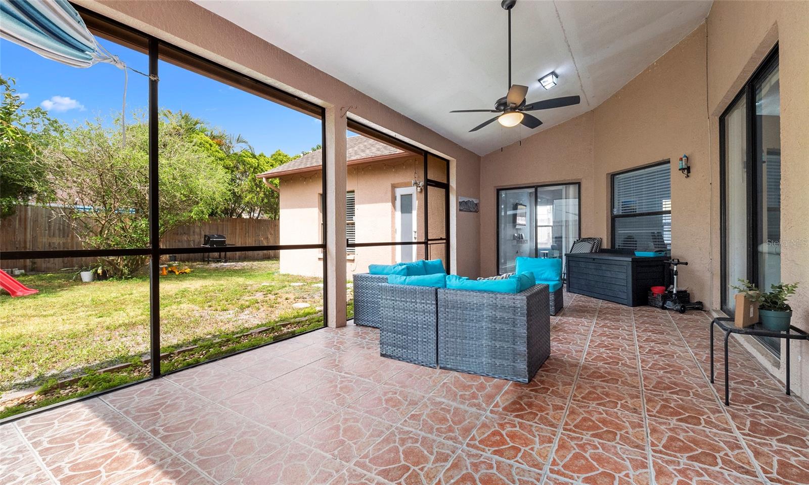 Image 42 of 50 For 9327 Pontiac Drive